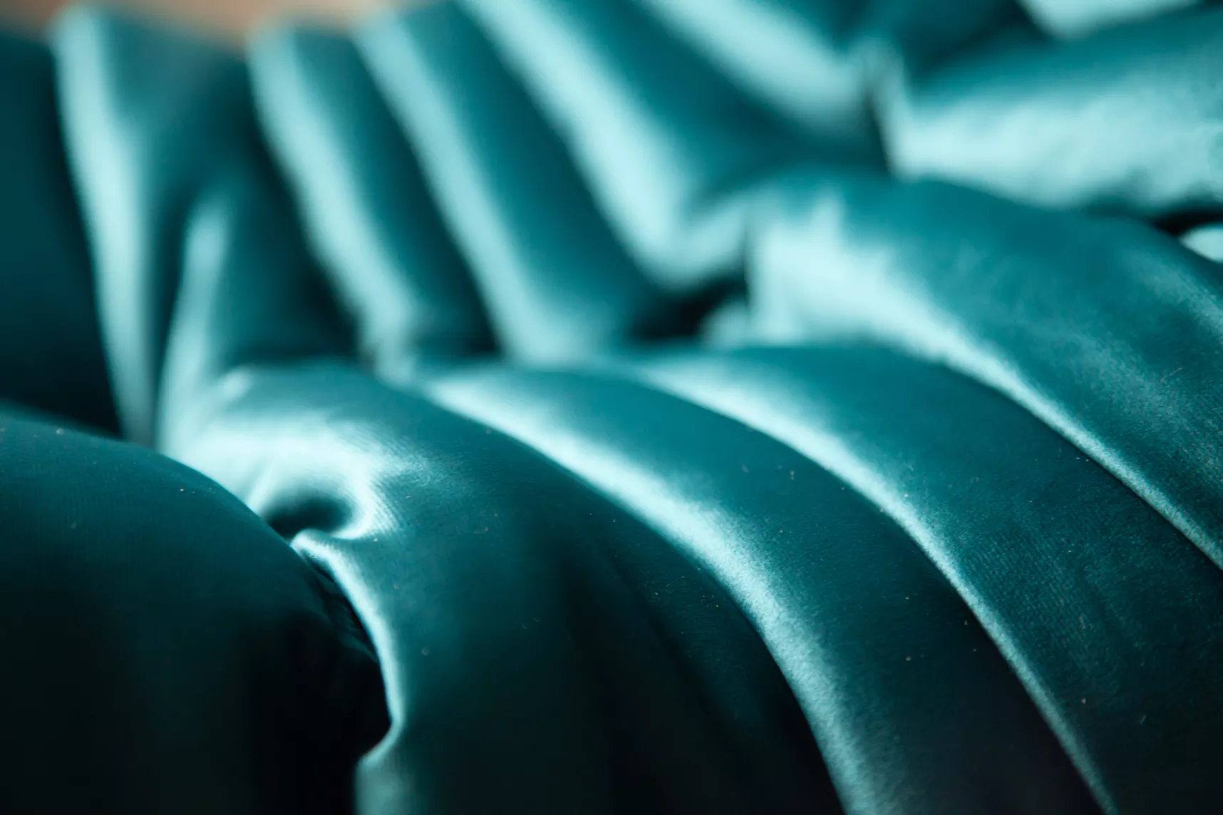 Togo armchair velvet petrol