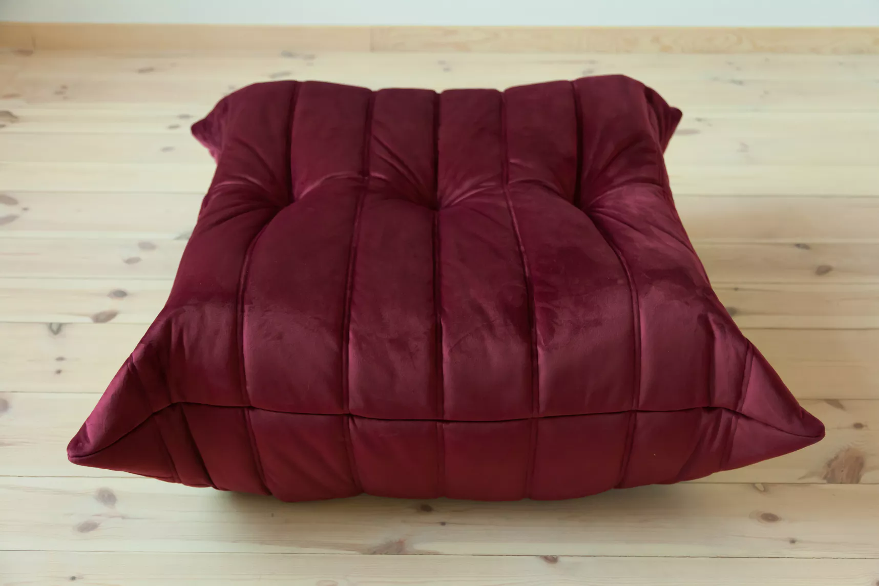 Togo Ottoman Velvet Burgundy