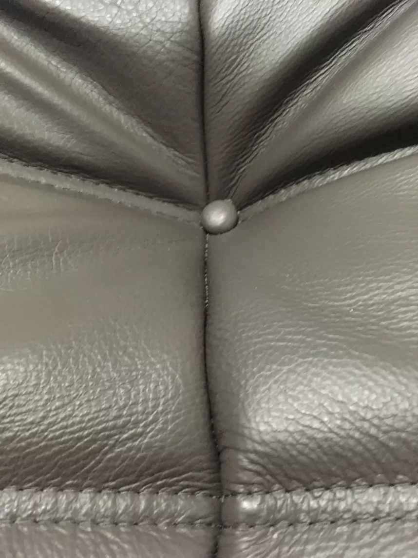 Togo Ottoman Leder Grau