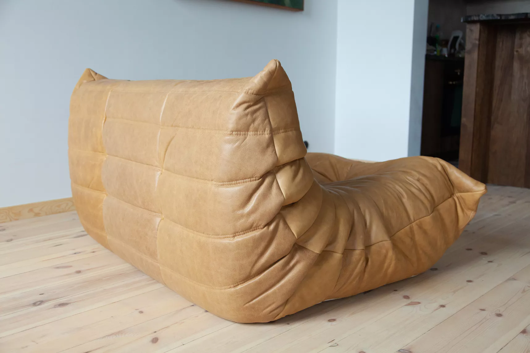 Togo Sofa 2-Seater Pull-Up Leather Camel Brown