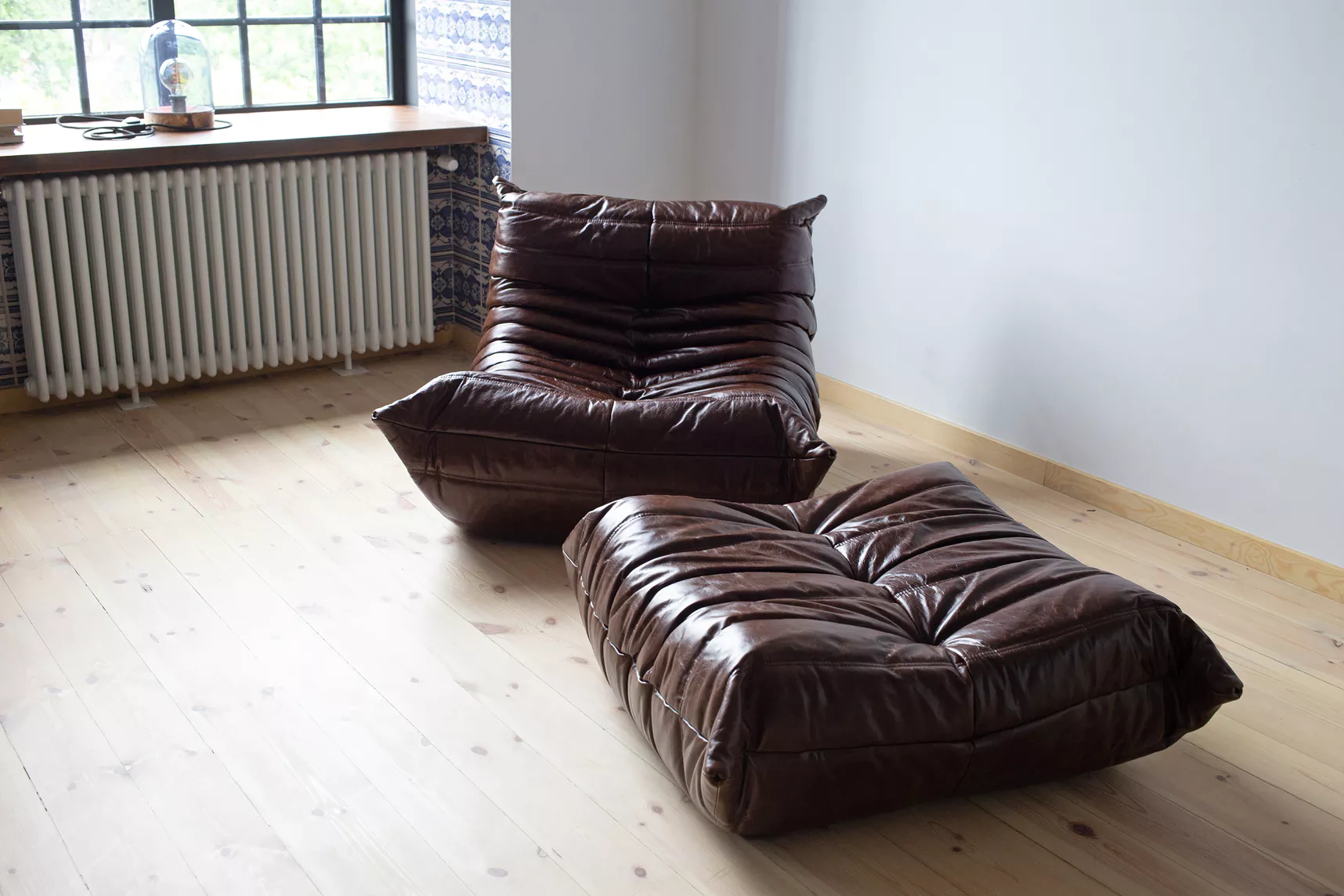 Togo Armchair and Ottoman Set High Gloss Leather Dark Brown