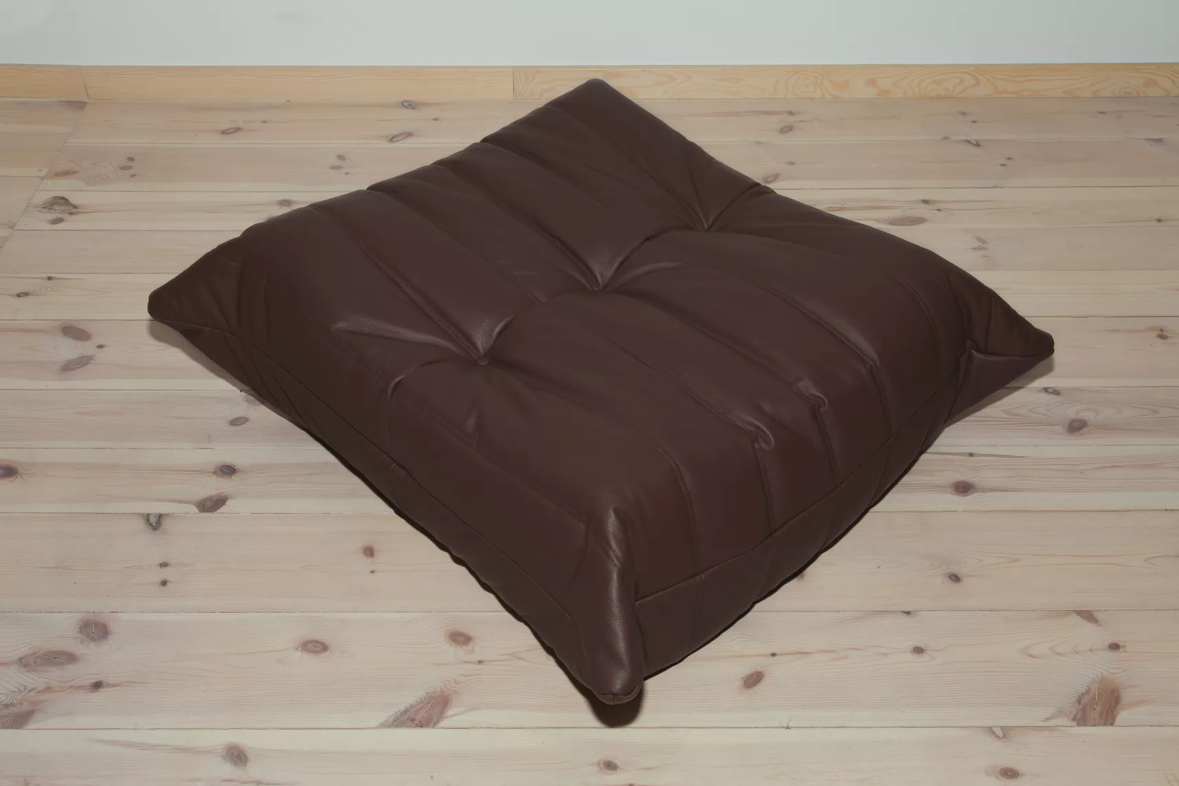 Togo armchair and ottoman set Madras leather brown