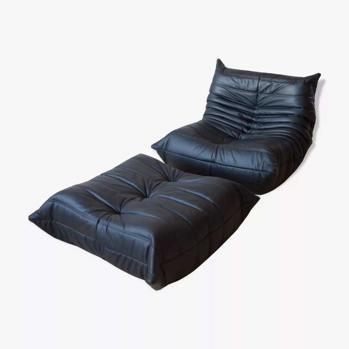 Togo Armchair and Ottoman Set Madras Leather Black