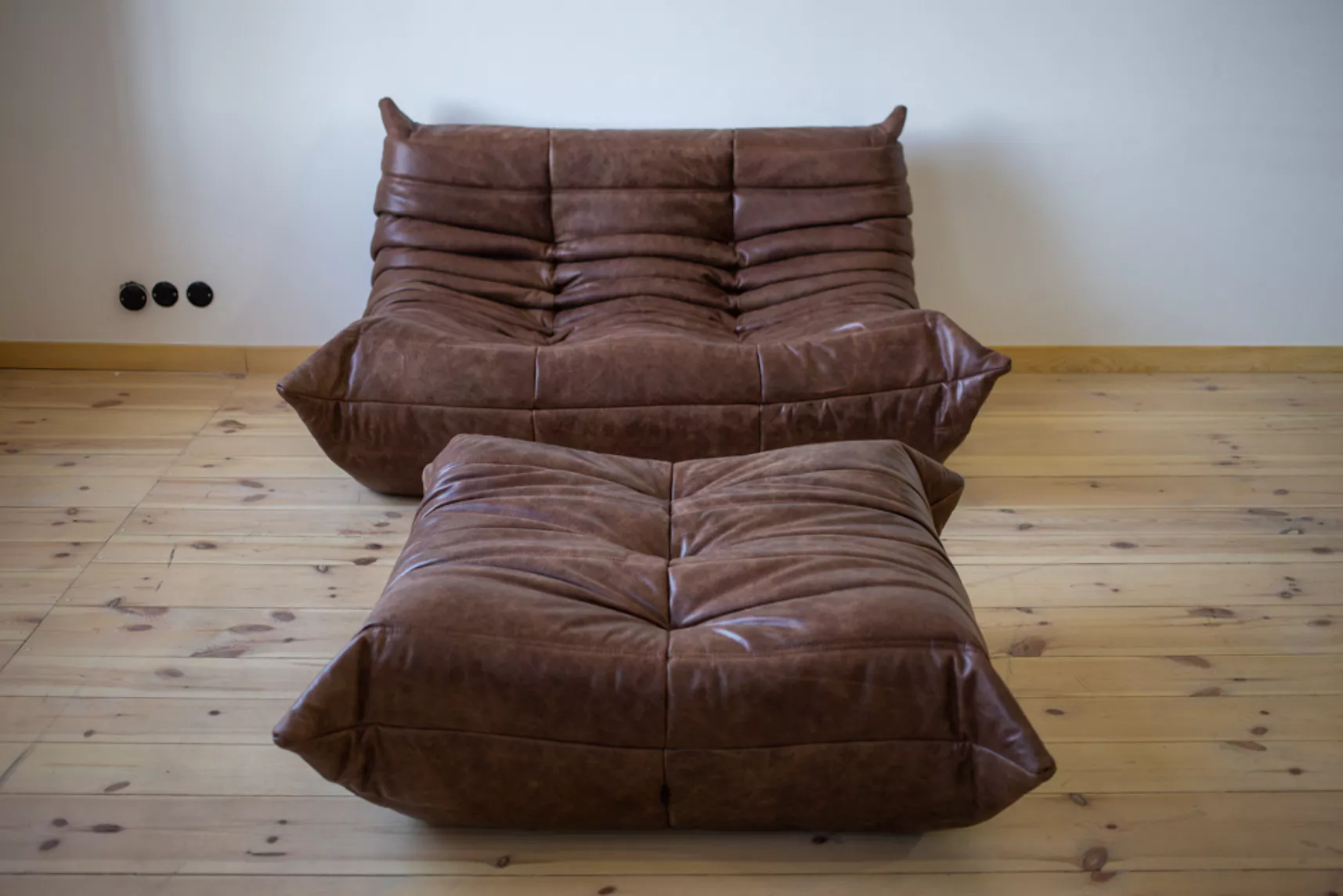 Togo Lounge Set 2-piece Pull-Up Leather Walnut Brown
