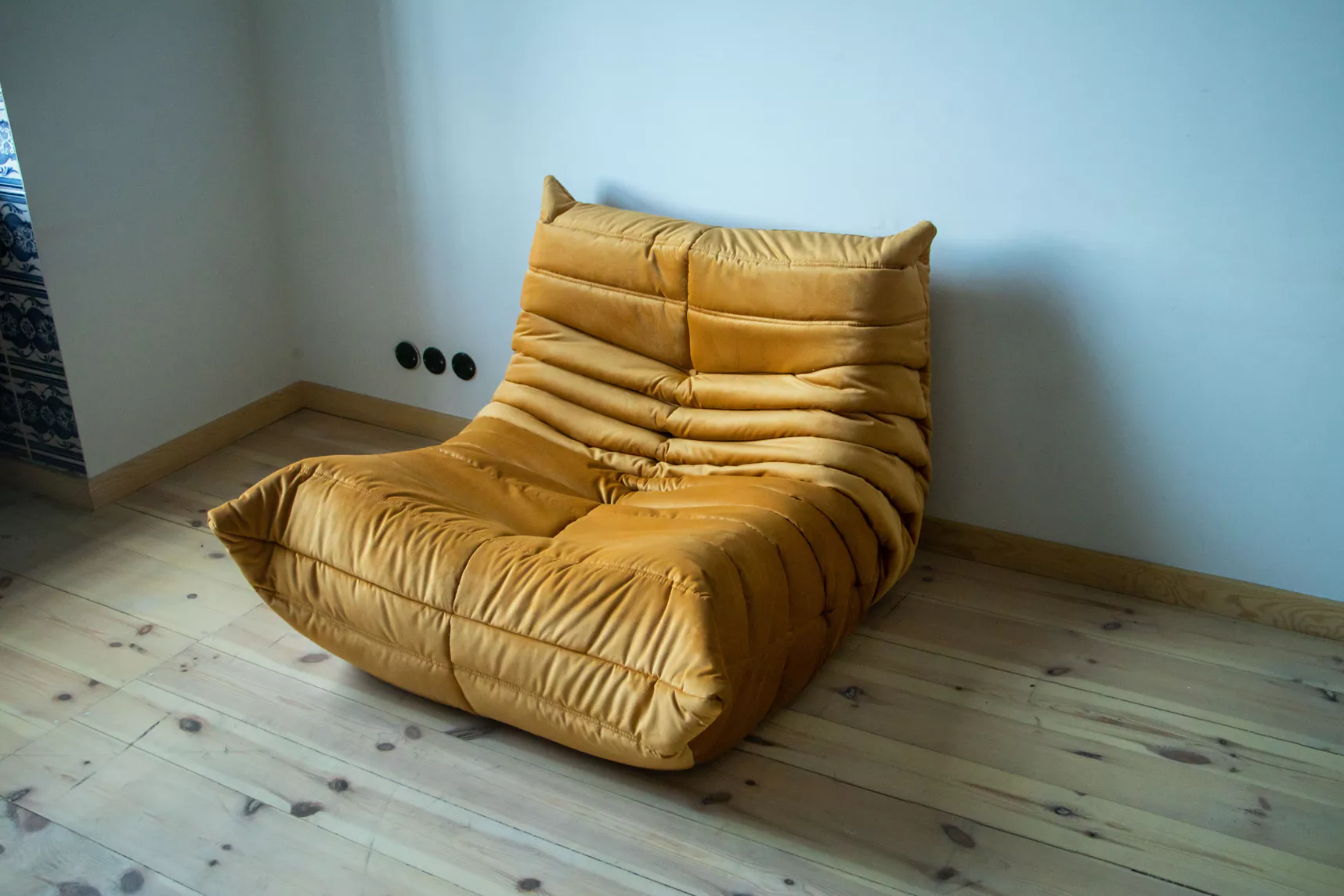 Togo Lounge Set 3-piece Velvet Gold Yellow