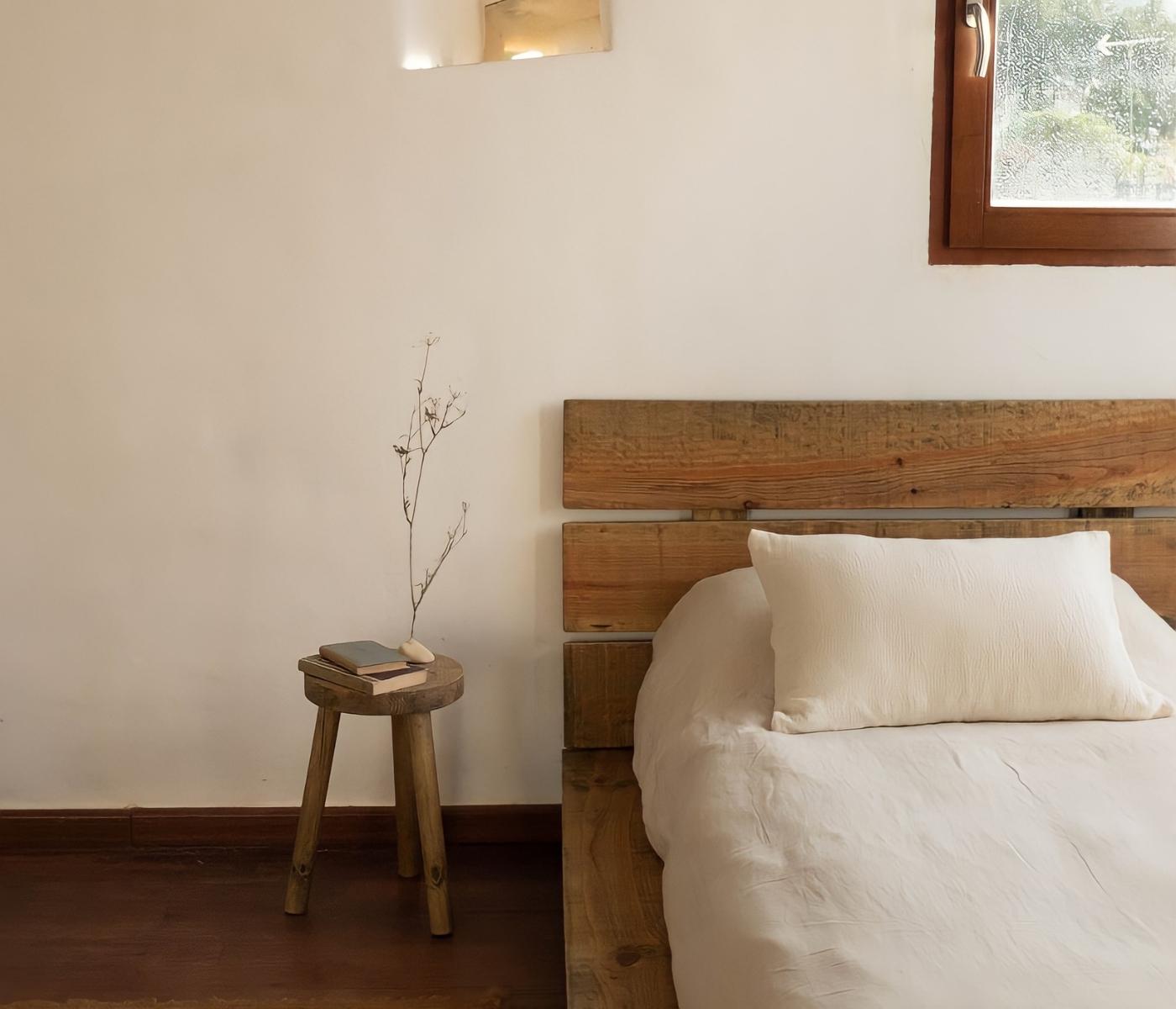  Tatami-Einzelbettgestell aus recyceltem Holz