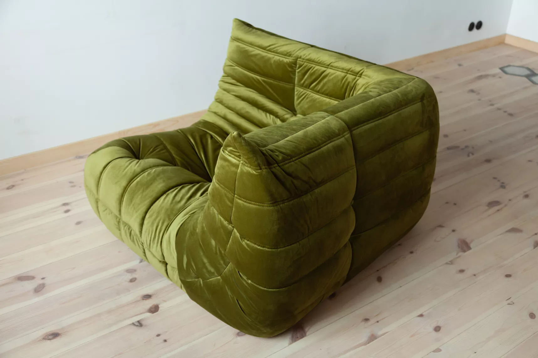 Togo Corner Sofa Velvet Olive Green
