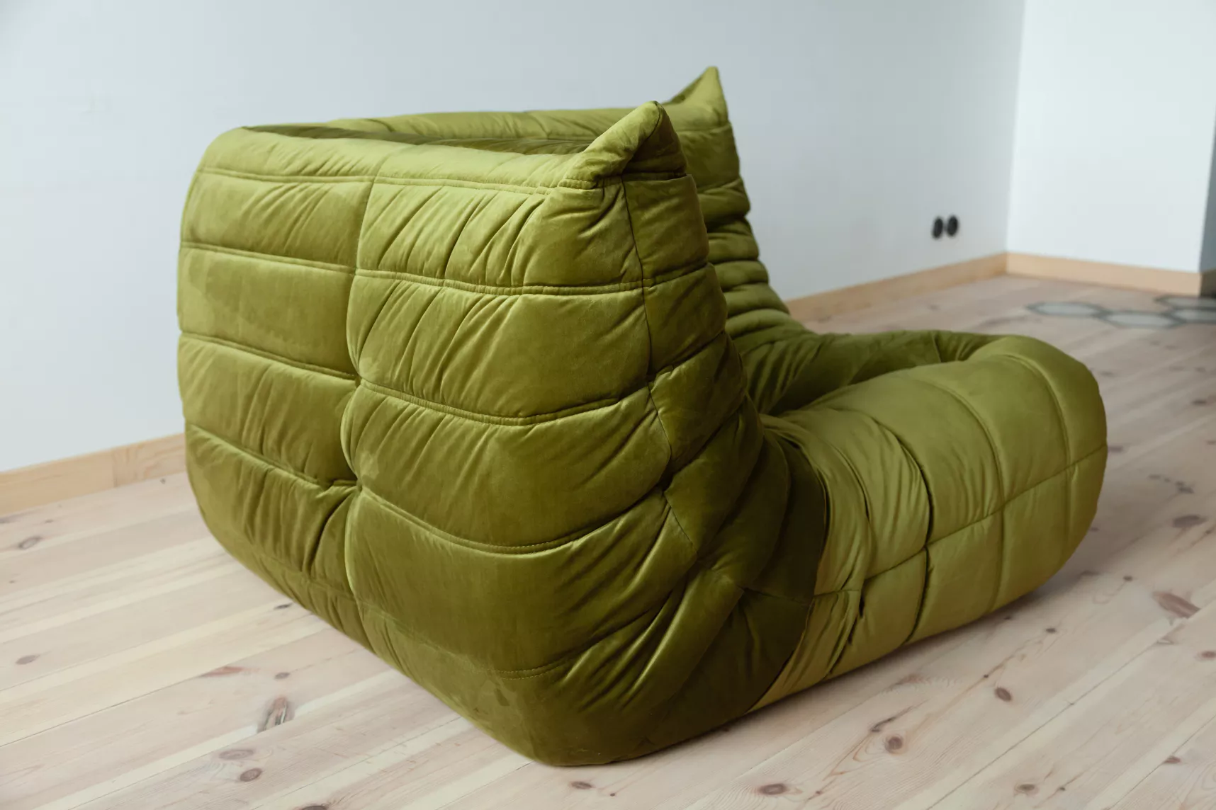 Togo Corner Sofa Velvet Olive Green
