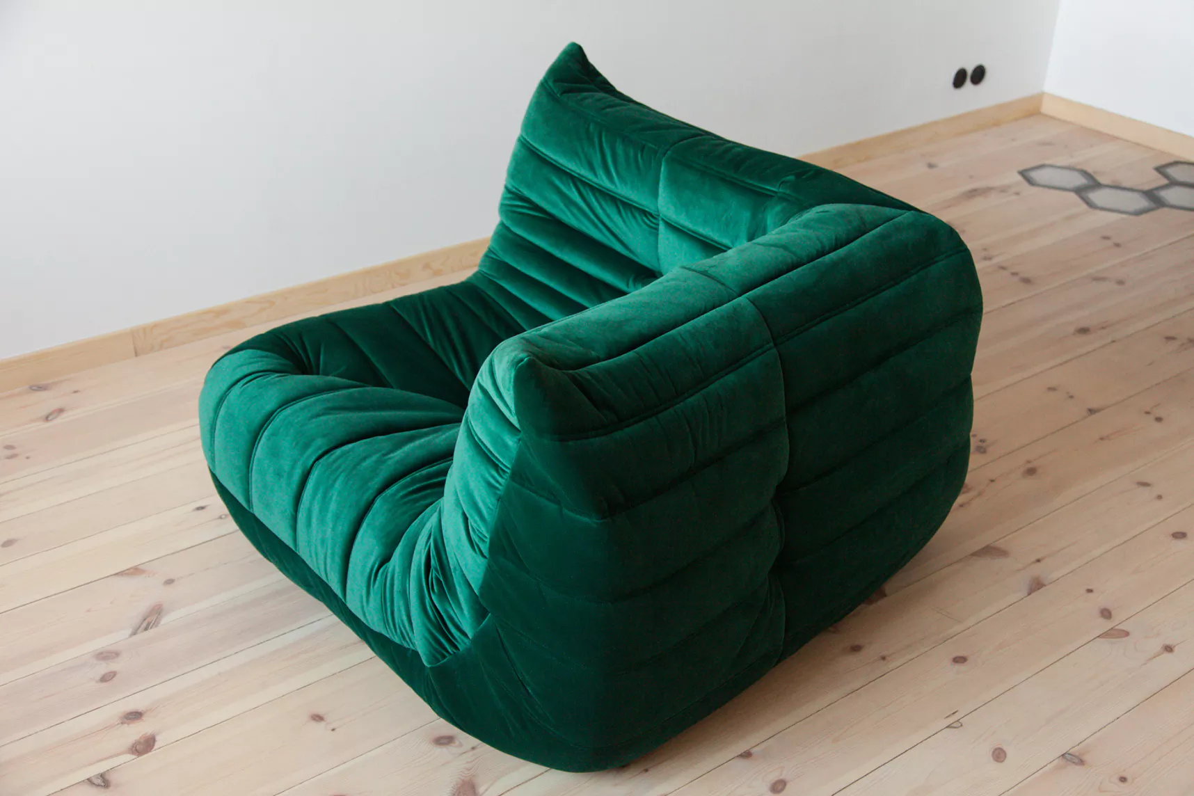 Togo Corner Sofa Velvet Emerald Green