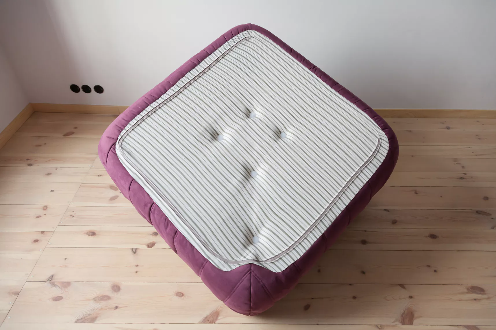 Togo Corner Sofa Textile Aubergine