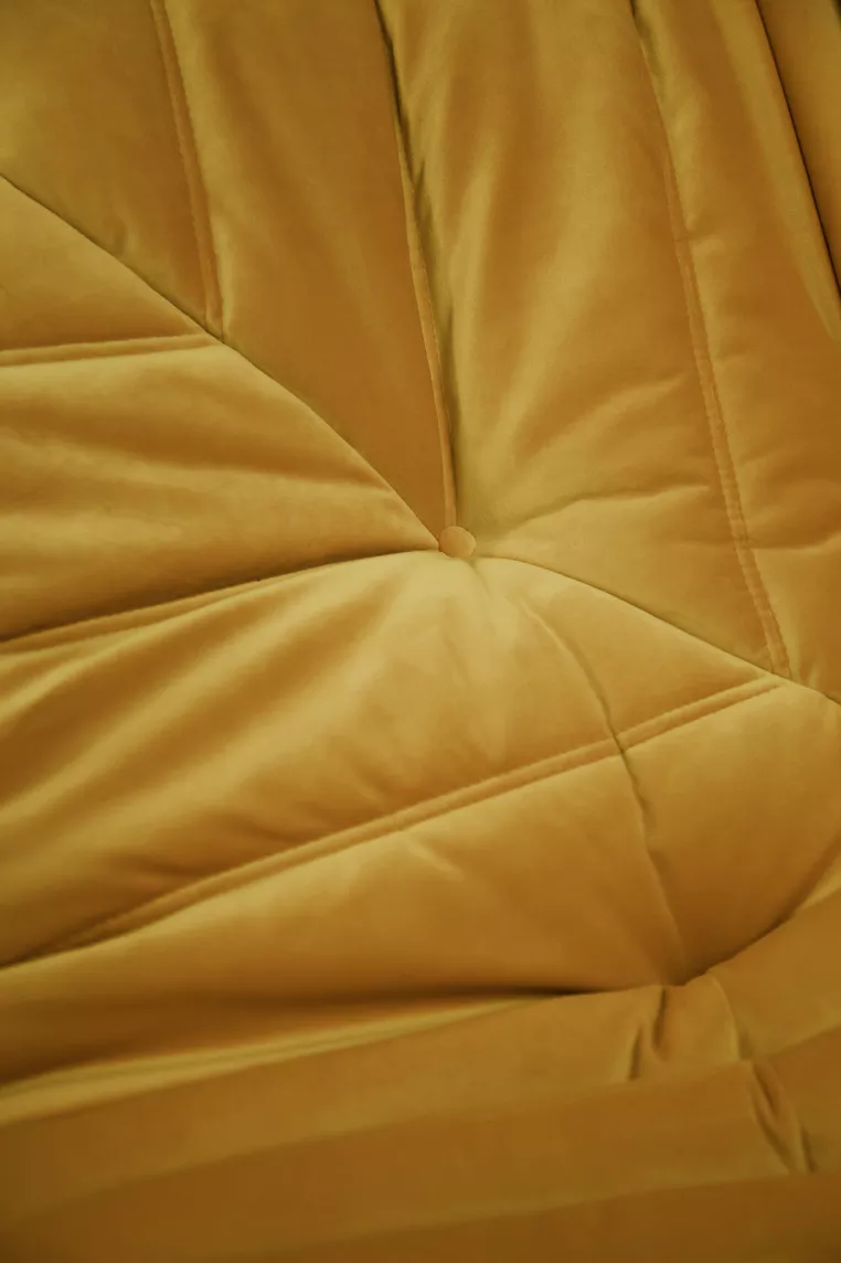Togo Divano angolare Velluto Giallo senape
