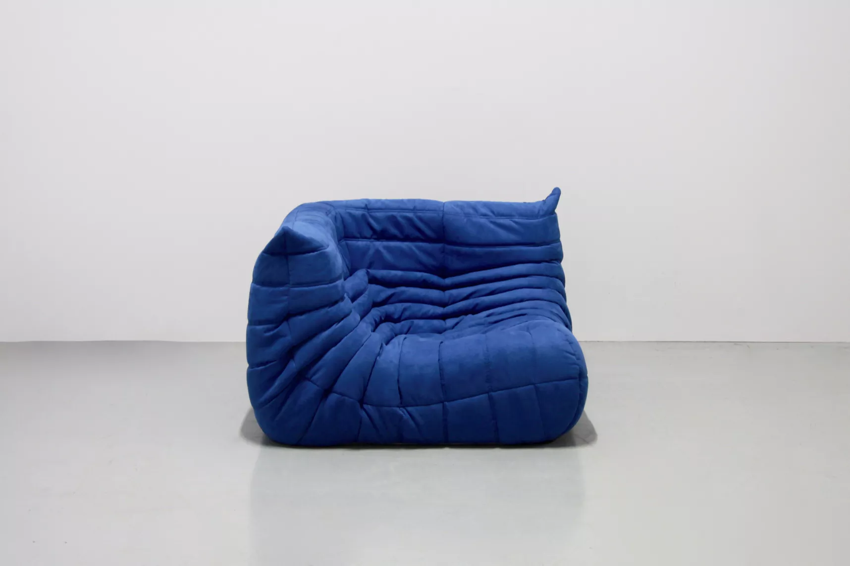 Togo Ecksofa Textil Blau