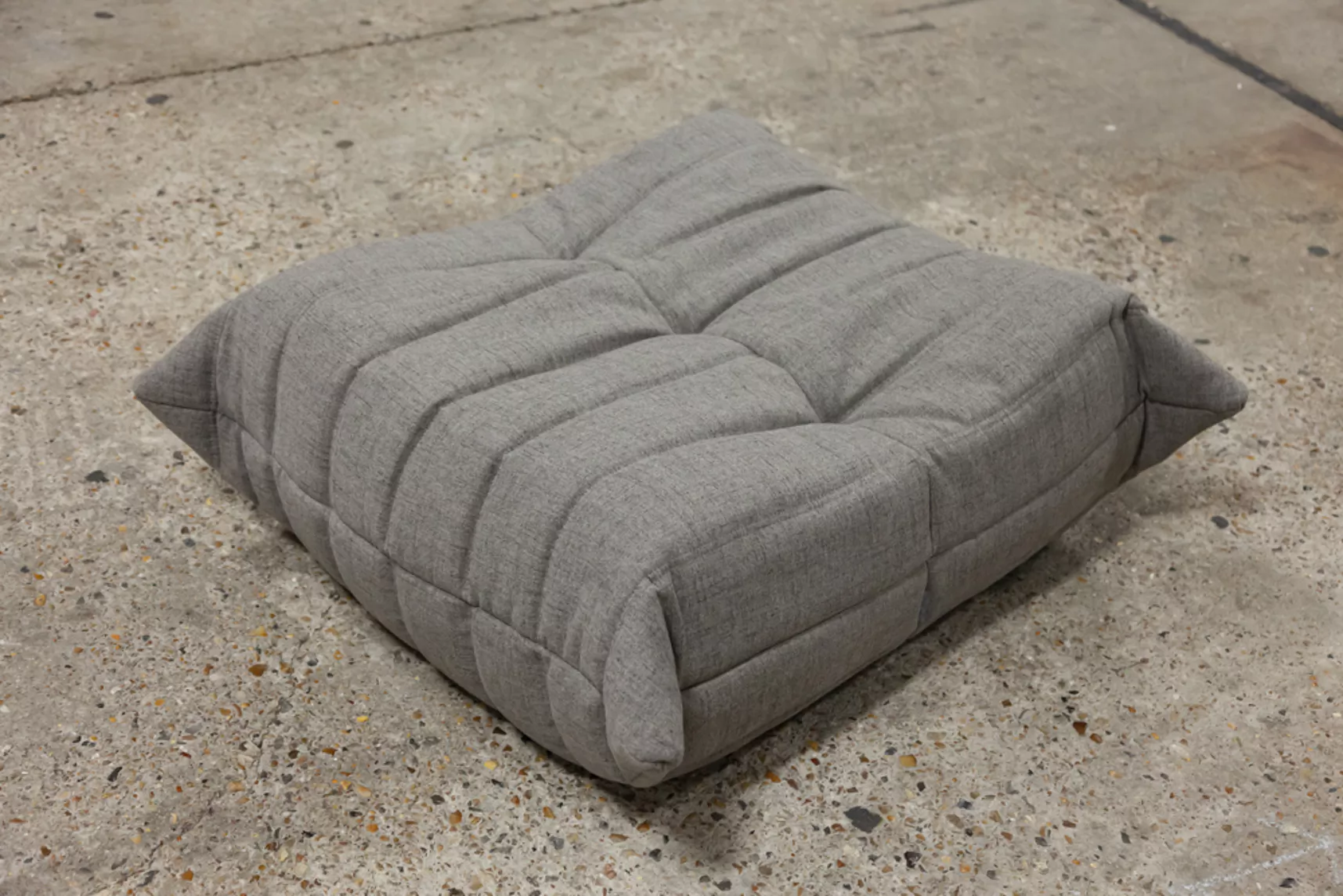 Togo armchair and ottoman set fabric warm grey