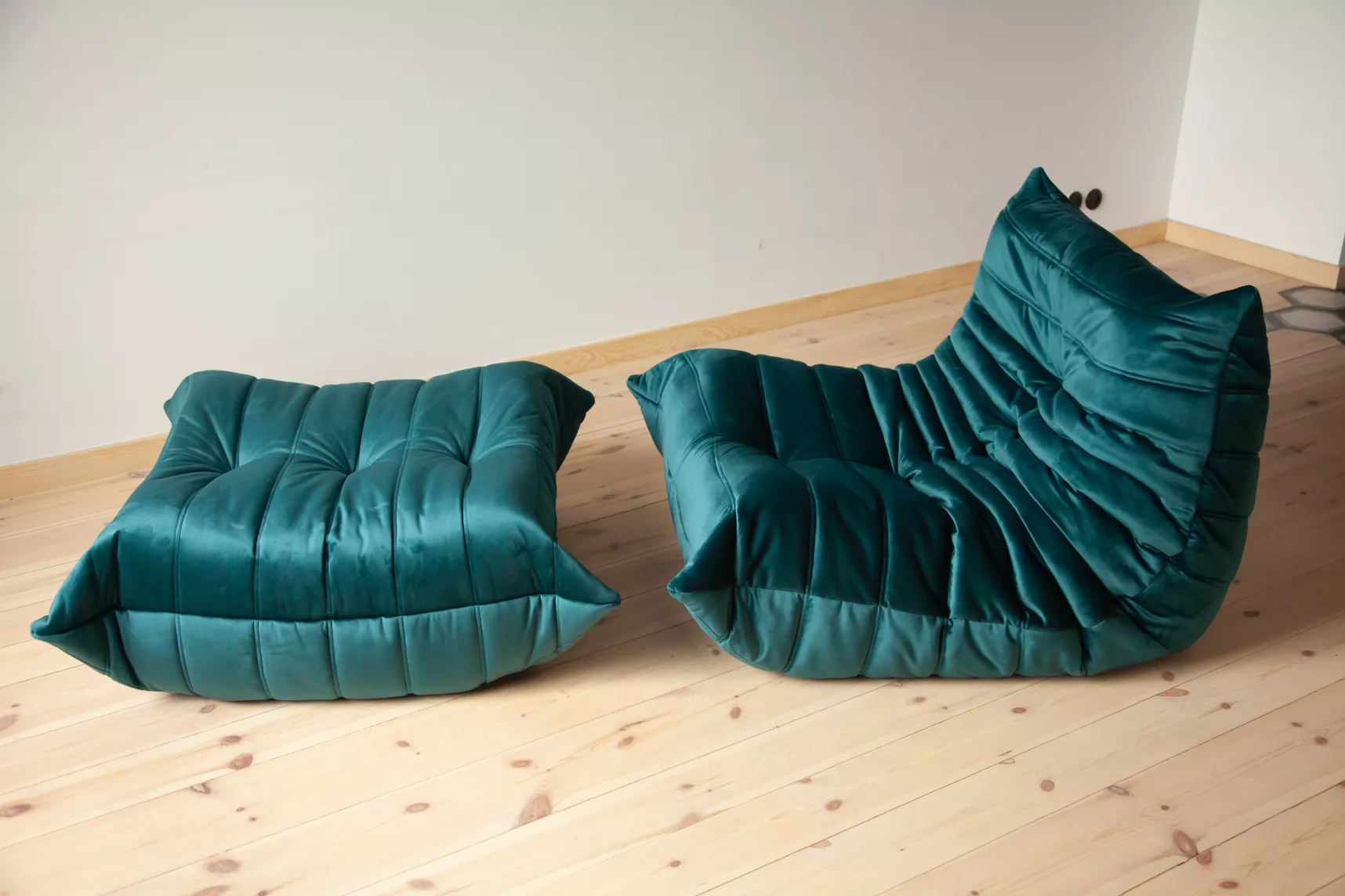Togo Armchair and Ottoman Set Velvet Petrol