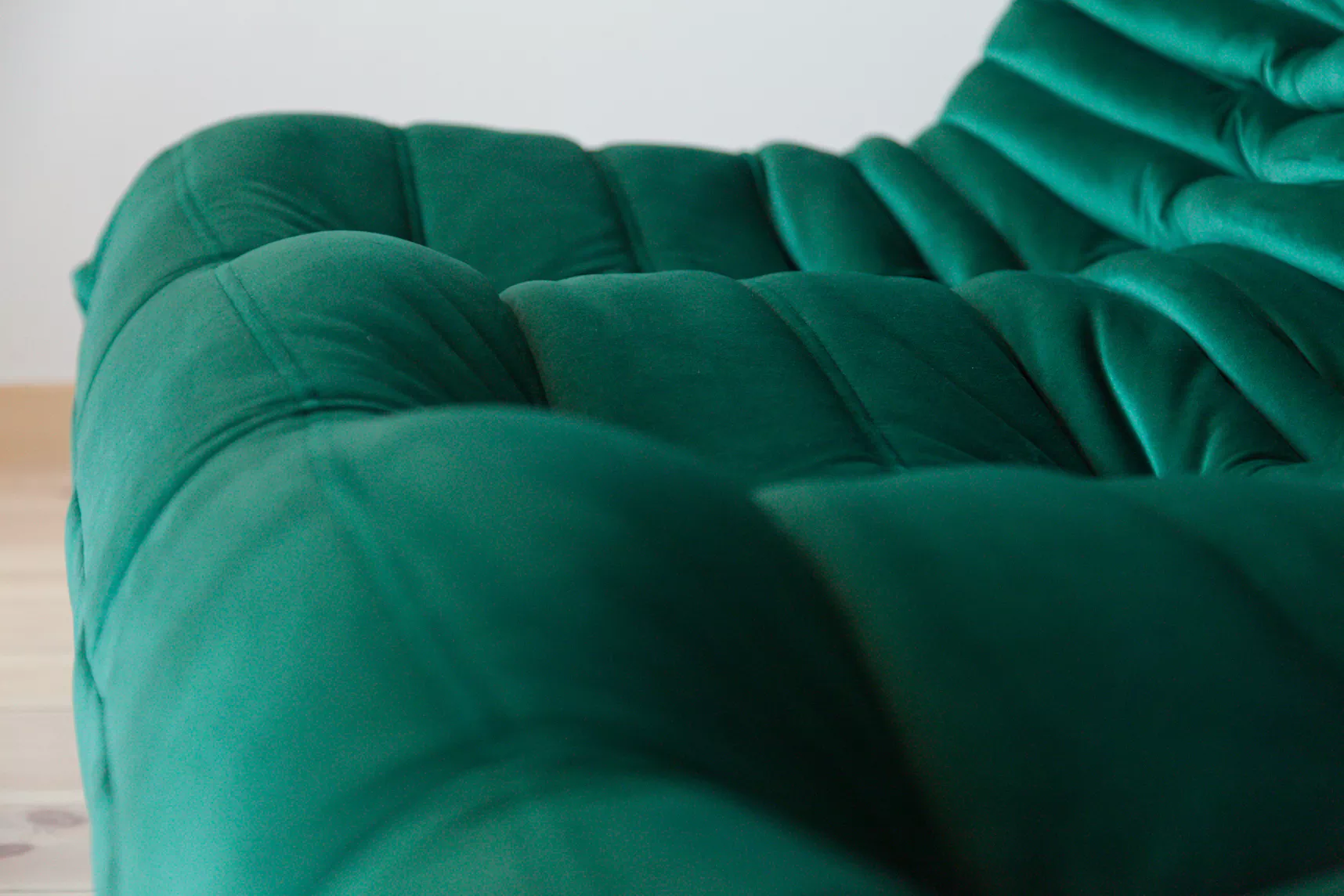 Togo Sofa 3-seater Emerald Green Velvet