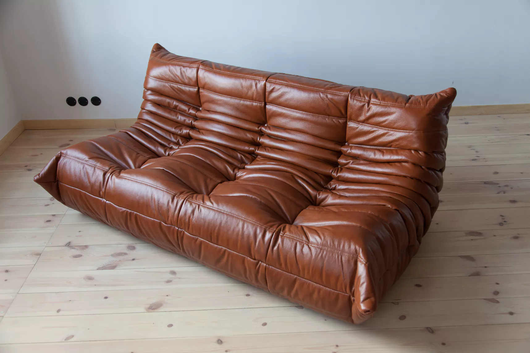 Togo Lounge Set 4-piece. High-gloss leather whisky brown
