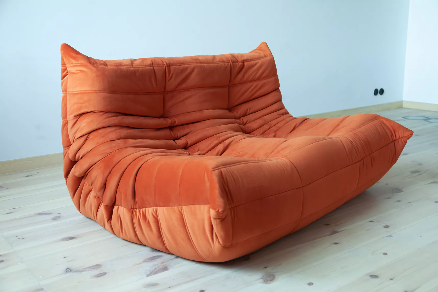 Togo Sofa 2-Sitzer Samt Orange