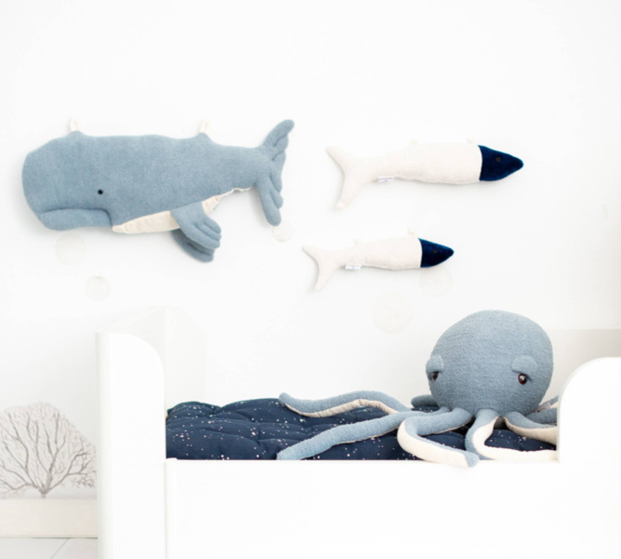 2x Fish, Octopus & Beluga Whale Plush Toy Blue White