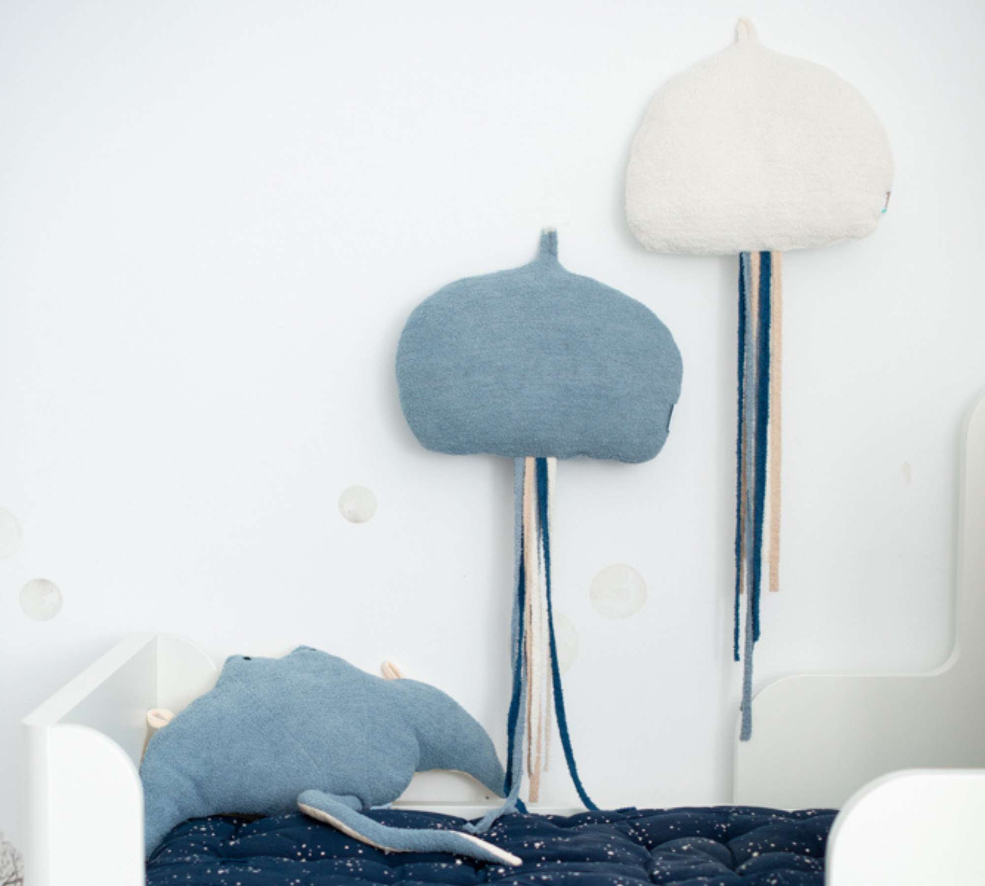 2x Jellyfish & Manta ray Plush toy Cotton Blue White