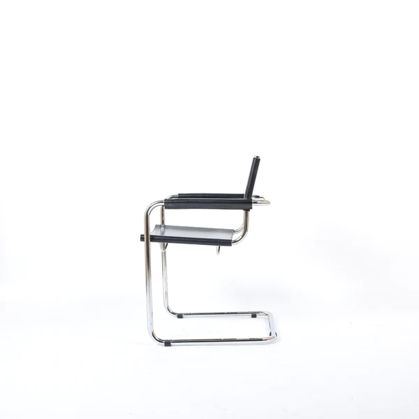 Thonet S34 Freischwinger Kernleder Stahl Schwarz