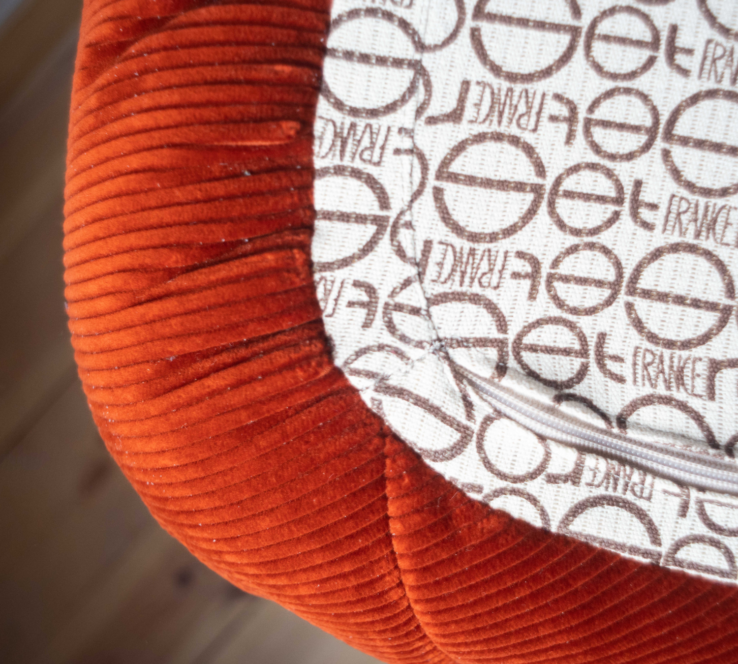 Togo Sofa 2-seater Cord Amber Orange