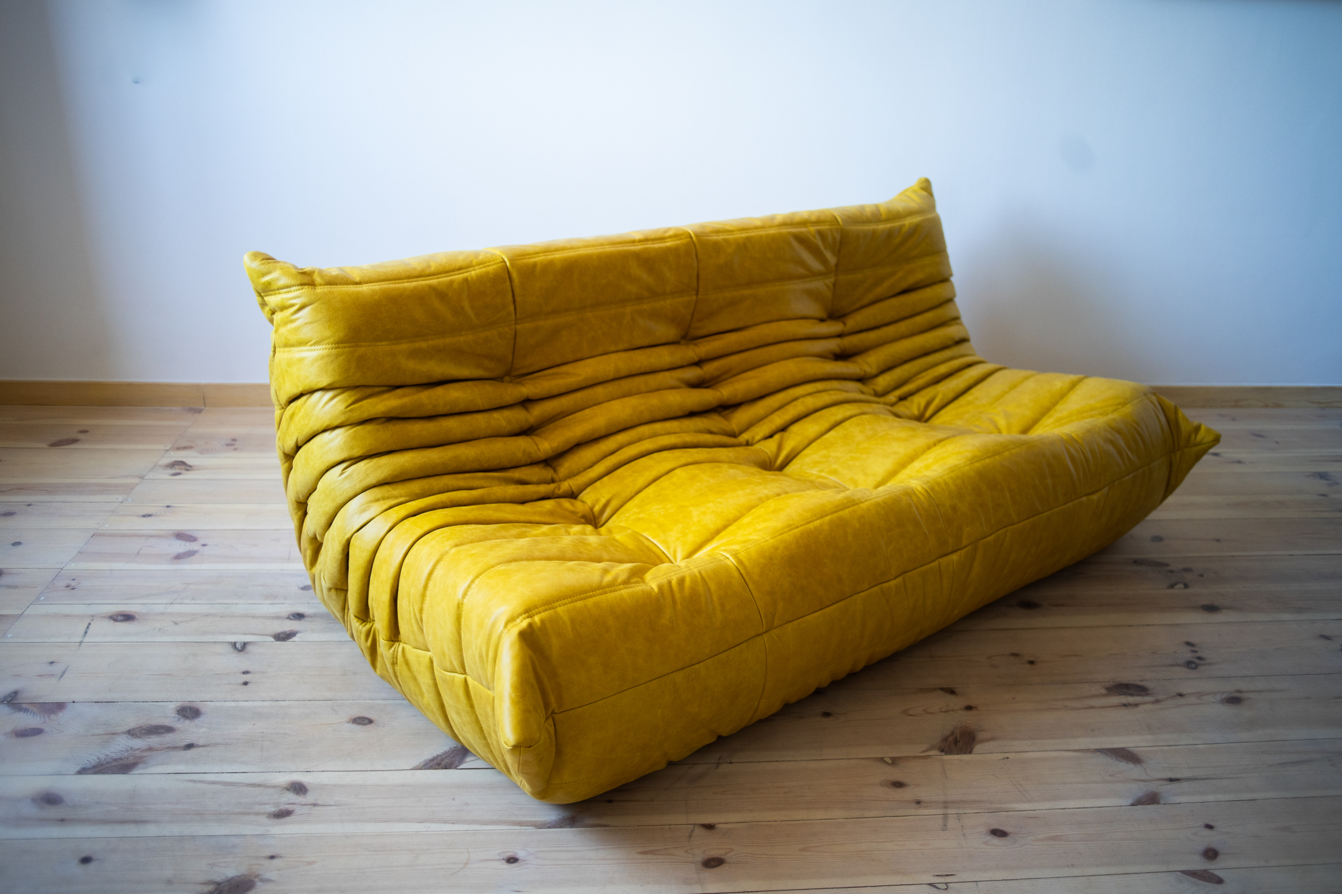 Divano Togo 3 posti pelle pull-up giallo