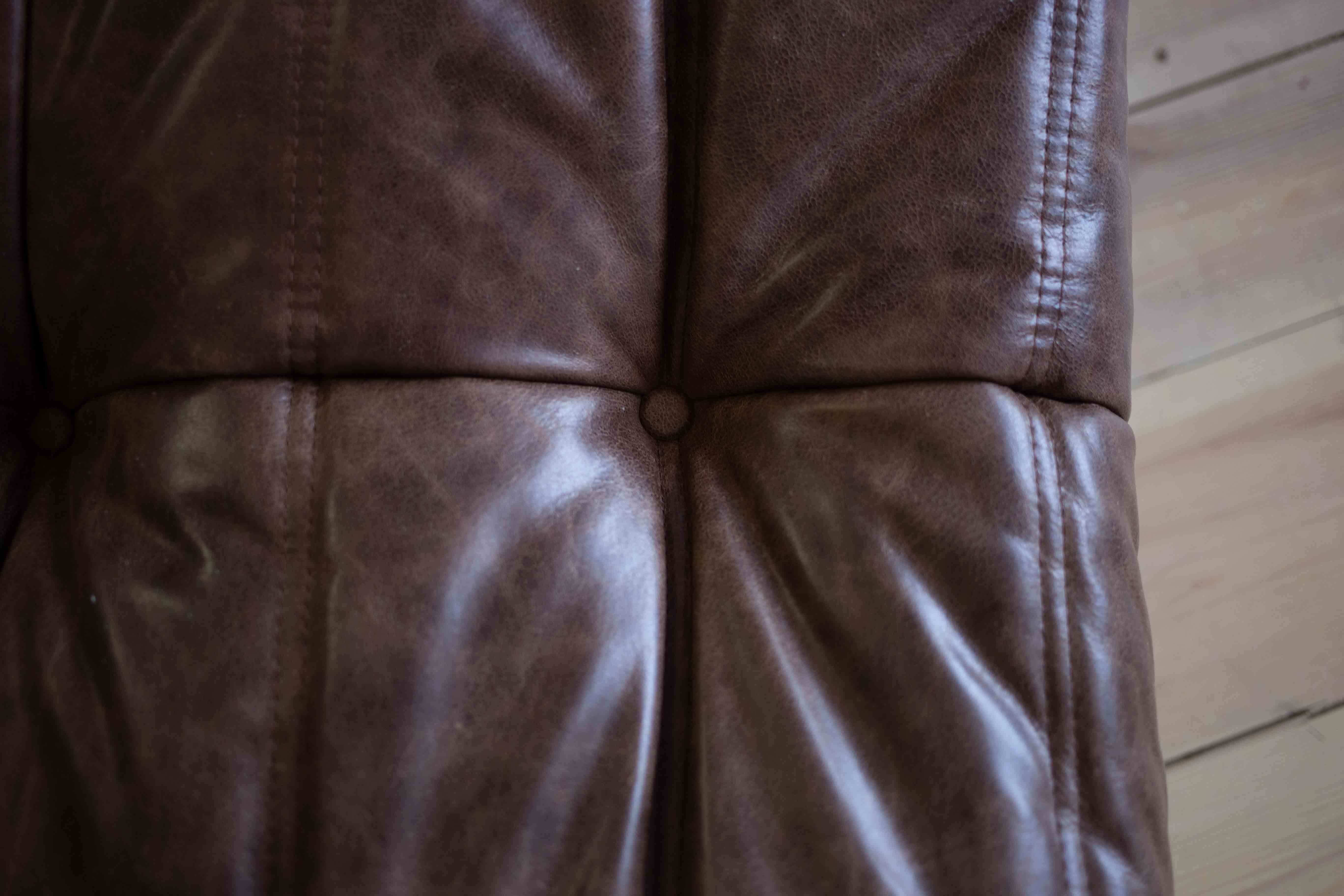 Togo Ottoman Pull-Up-Leder Braun