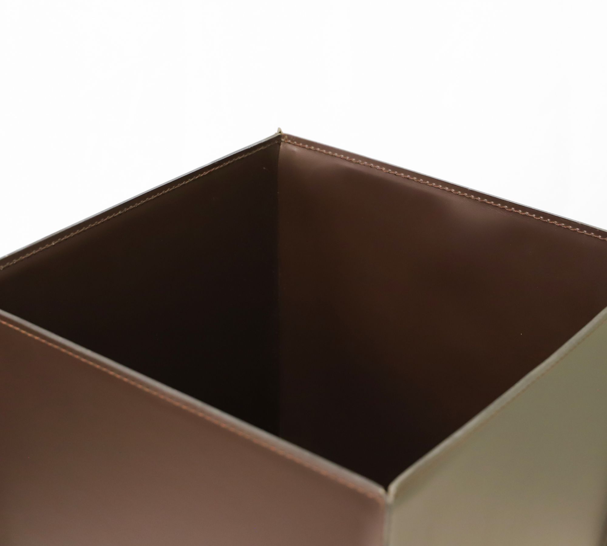 Spice Vase Metal Leather Brown