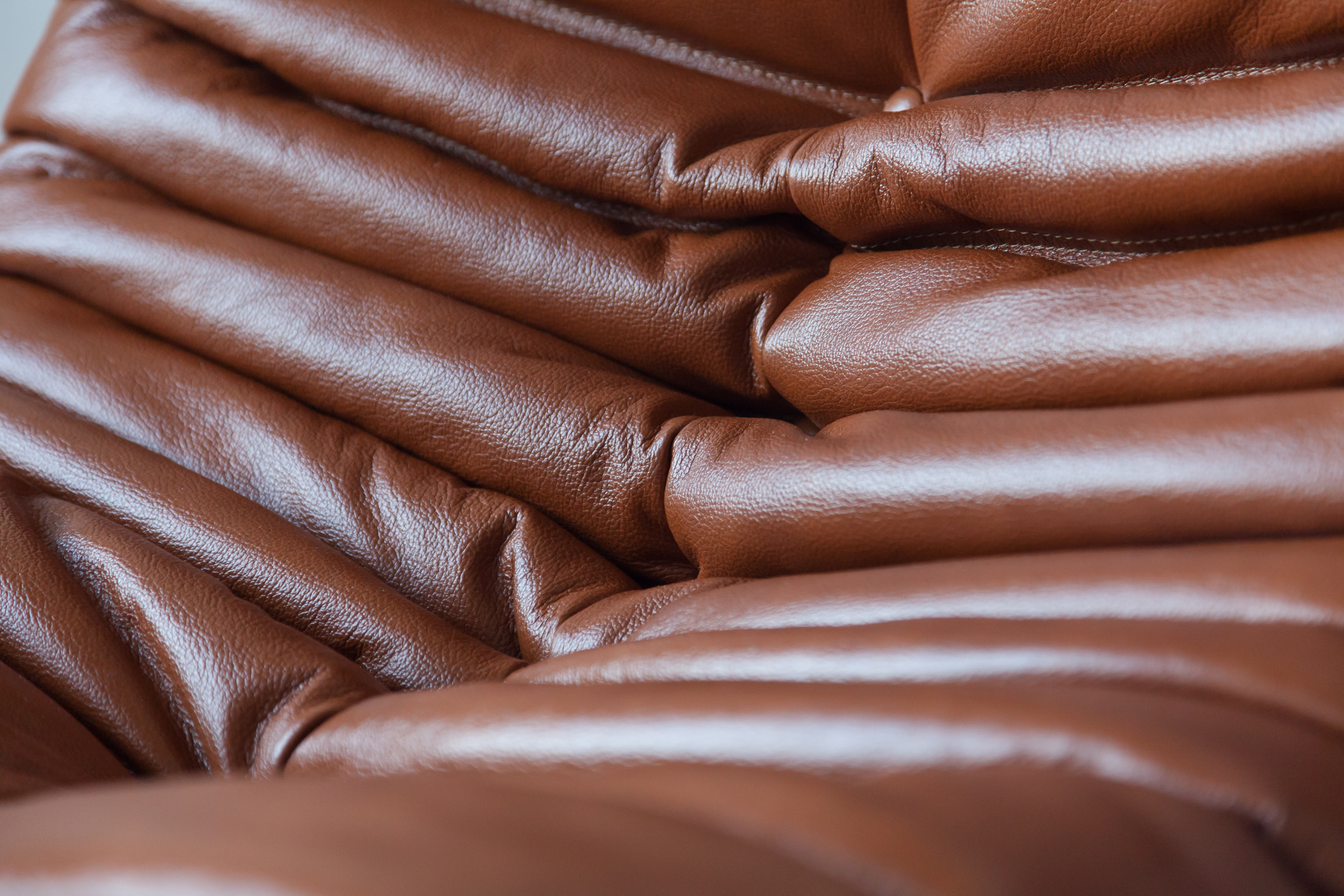 Togo armchair High-gloss leather Whiskey brown