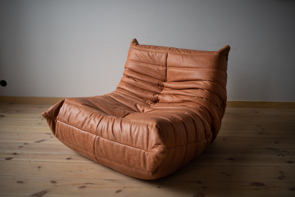 Togo armchair and ottoman set pull-up leather peach brown