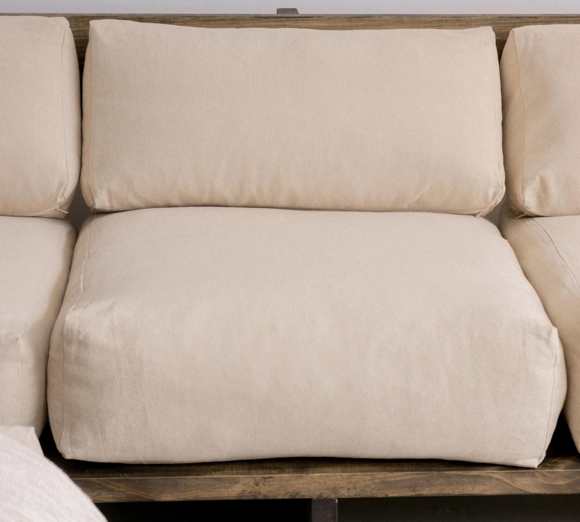 3-sitzer Sofa aus nachhaltigem Pinien-Massivholz