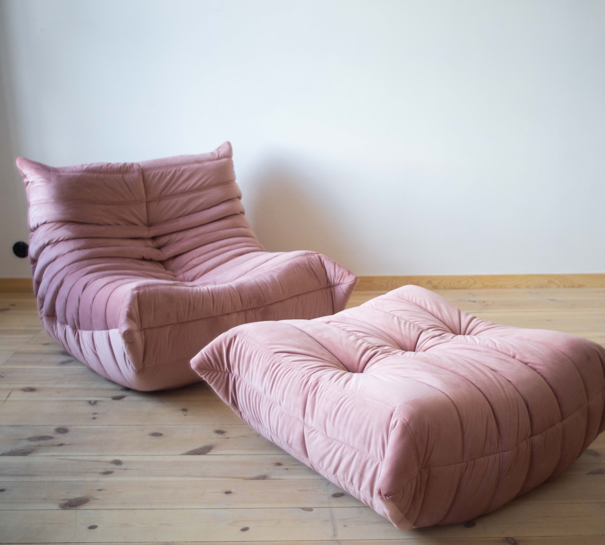 Togo Armchair and Ottoman Set Velvet Pearl Pink