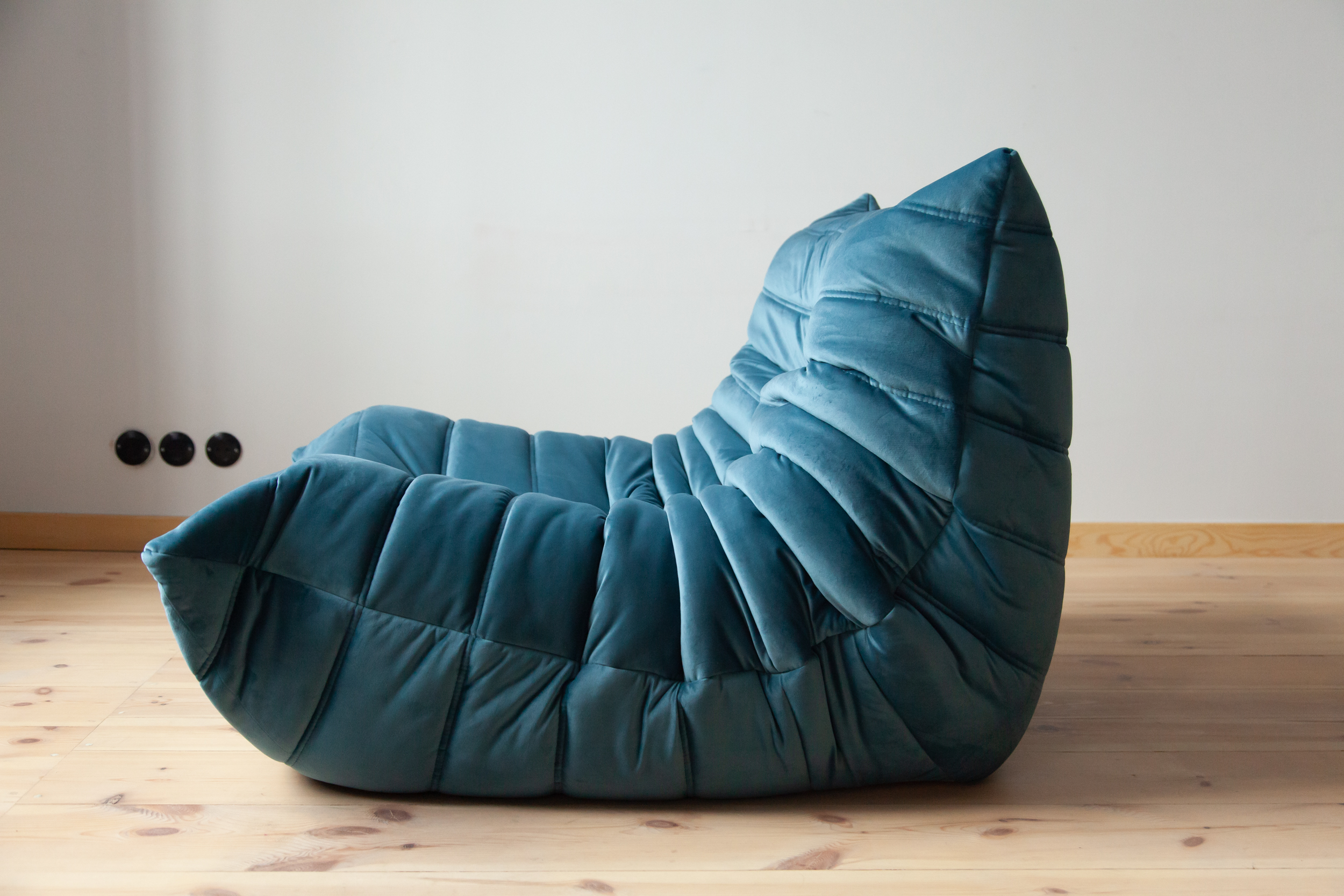 Togo armchair velvet sea blue