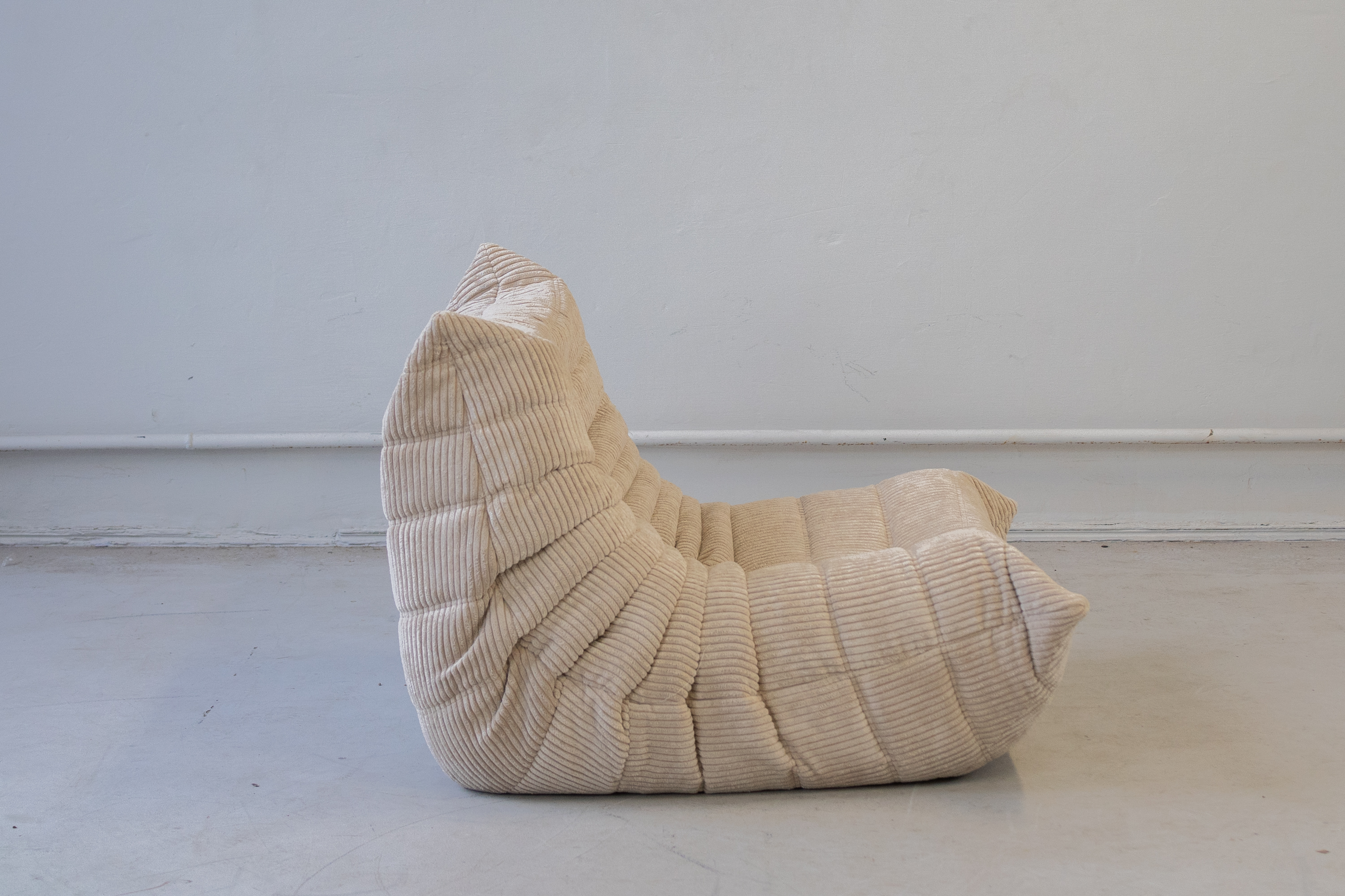 Togo Armchair Cord Beige