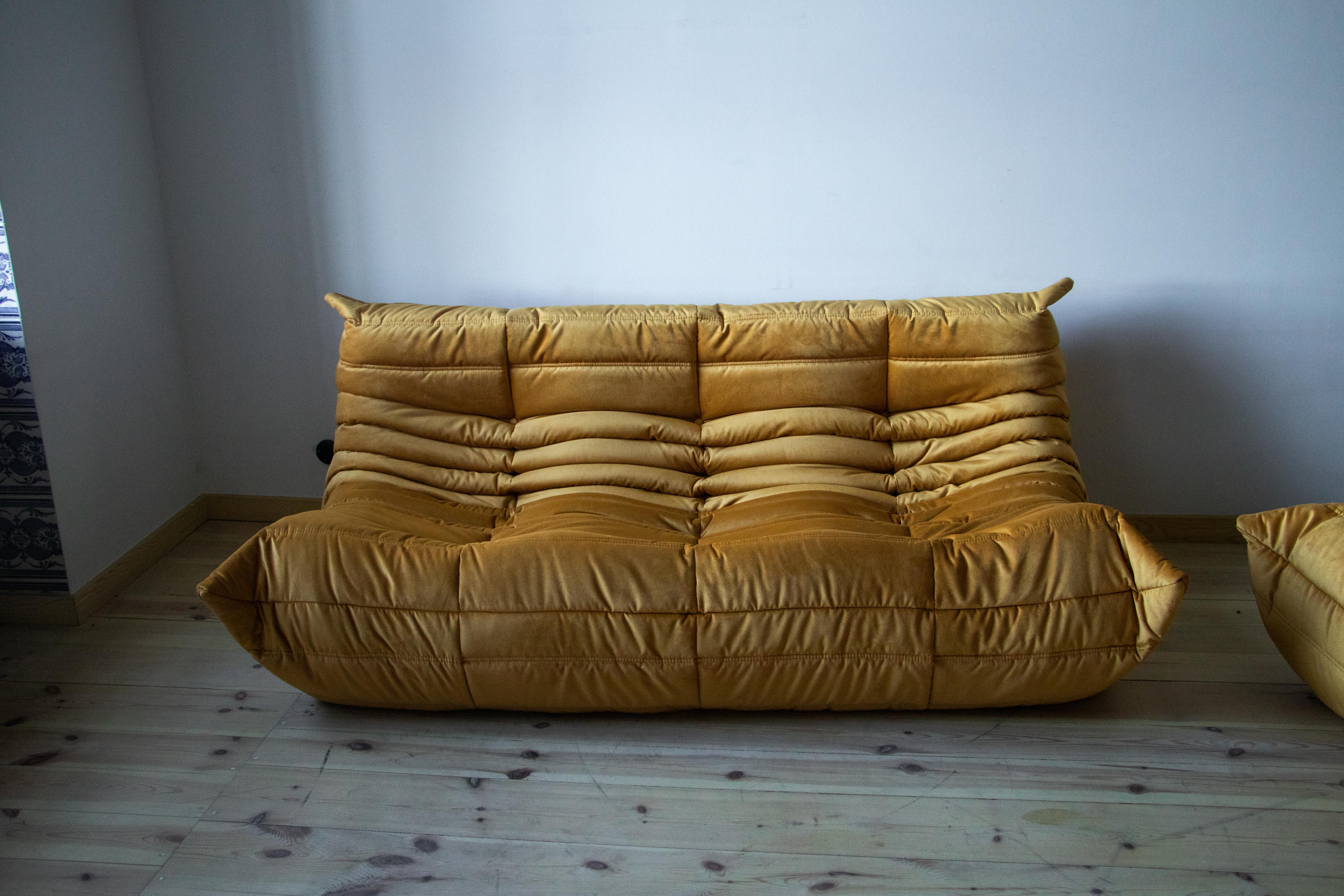 Togo Lounge Set 5-piece. Velvet Golden Yellow