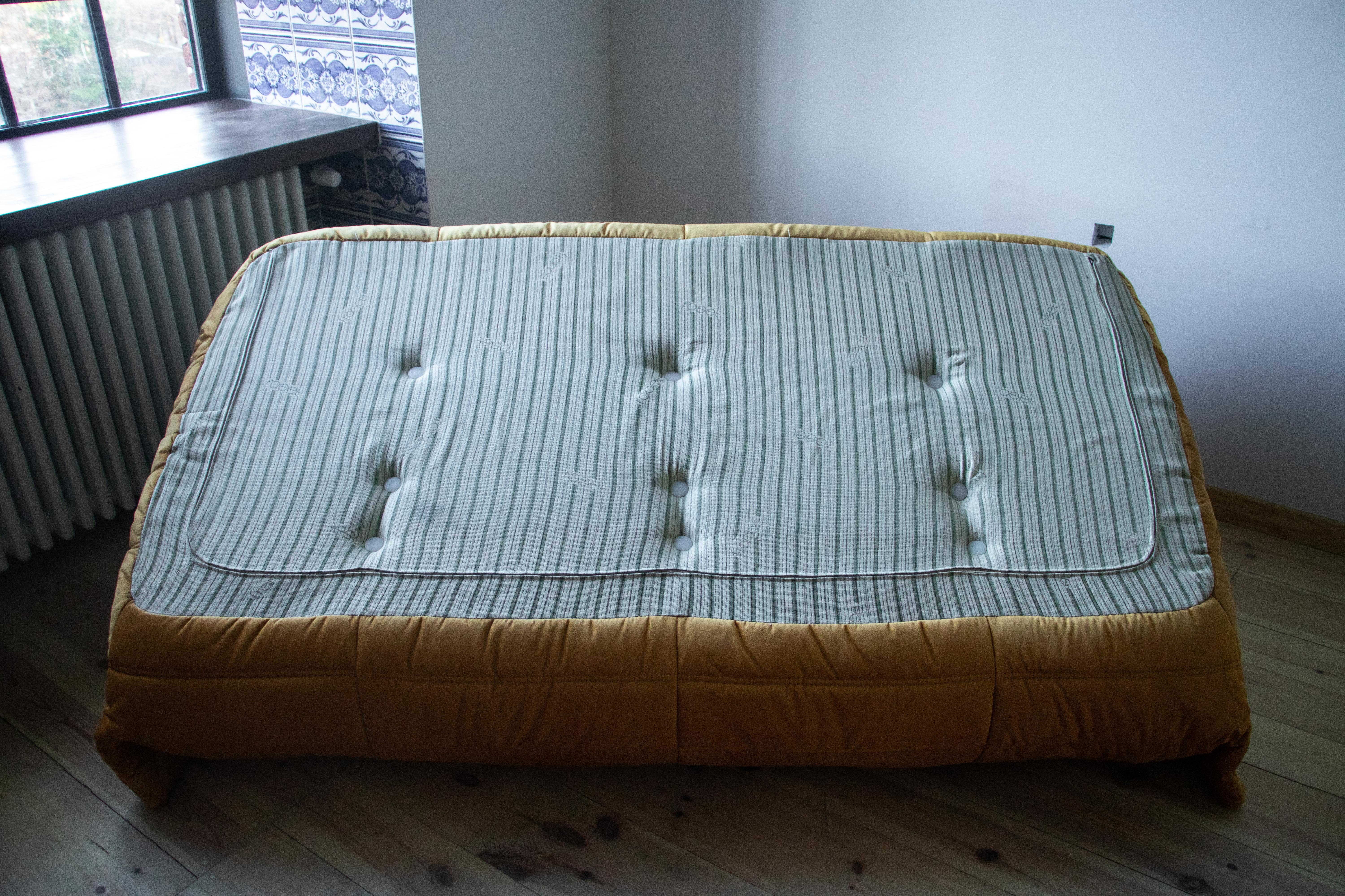 Togo Lounge Set 5-piece. Velvet Golden Yellow