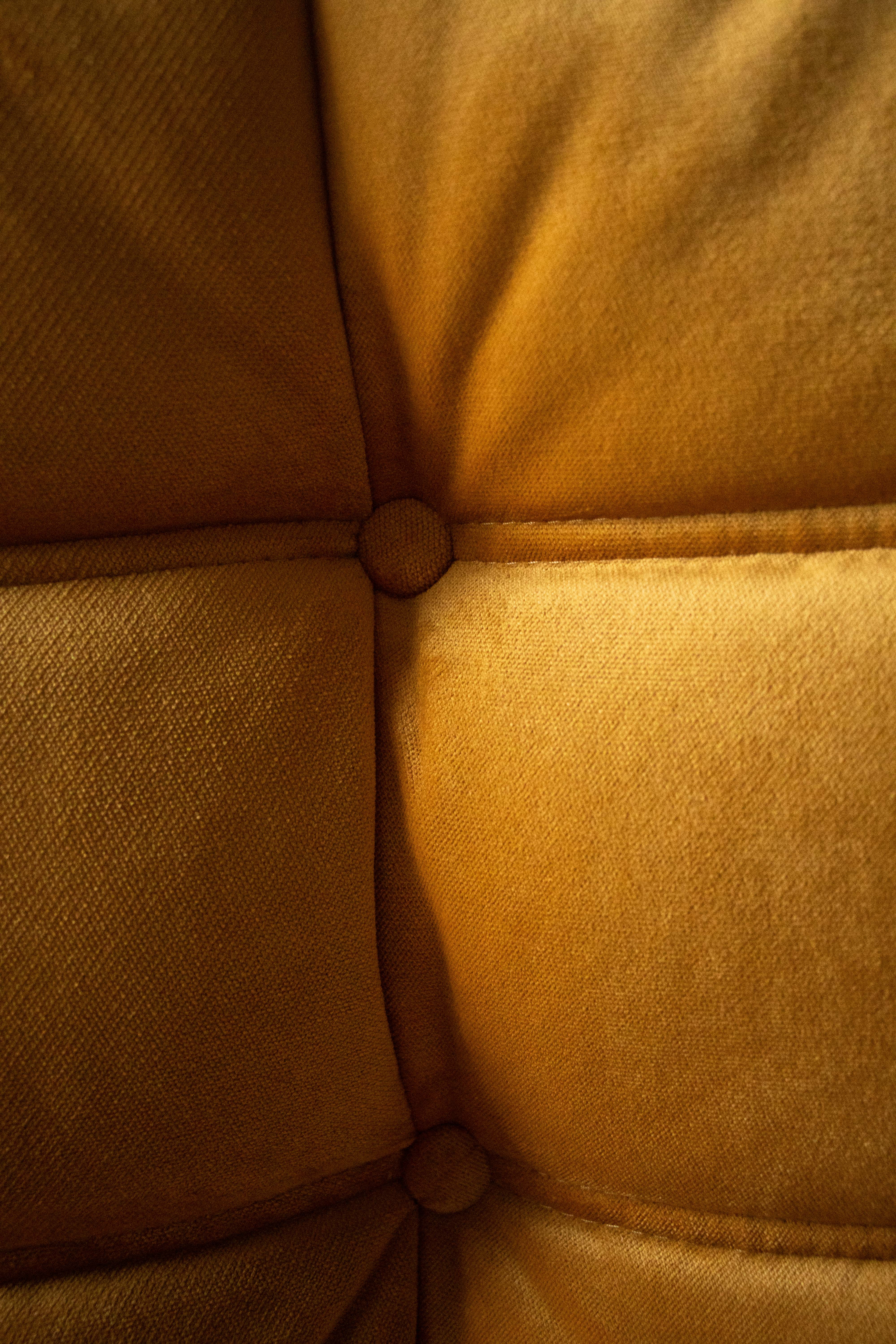 Togo Lounge Set 3-piece Velvet Gold Yellow