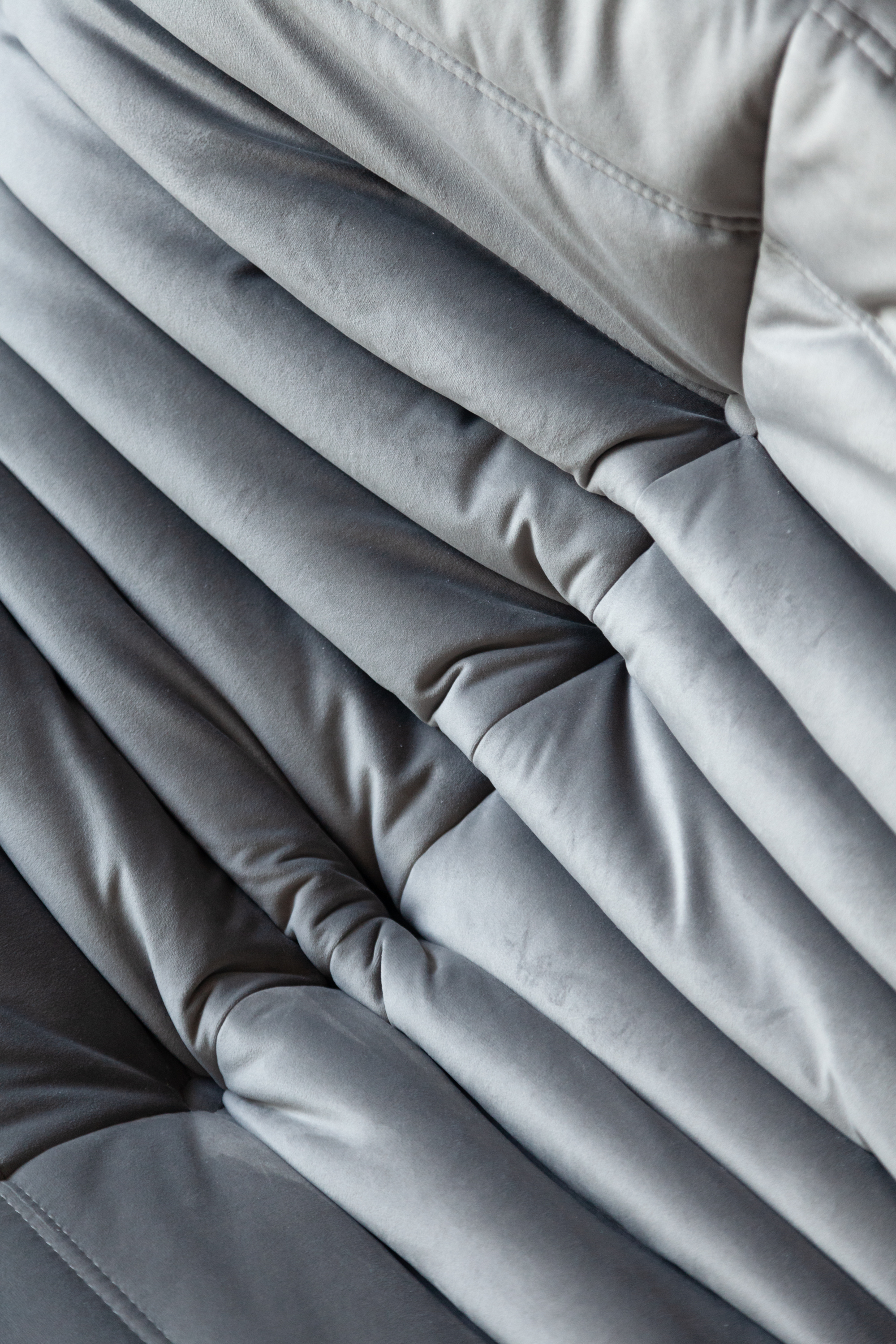 Togo Ottoman Velvet Silver Grey
