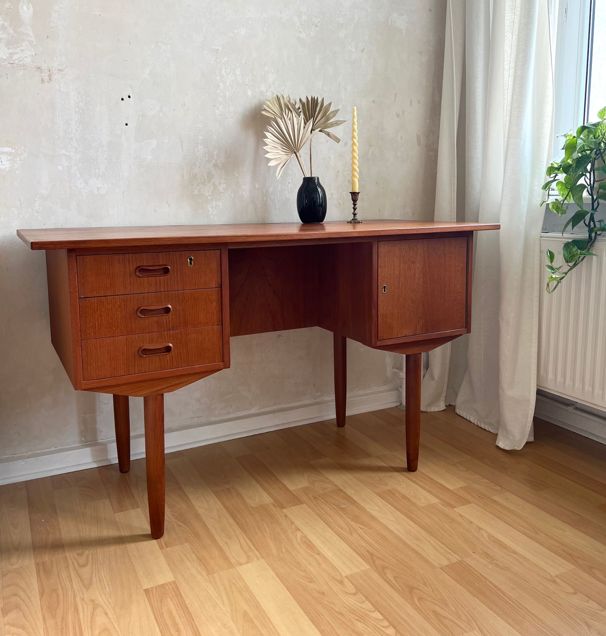 Schreibtisch Midcentury Design Teakholz