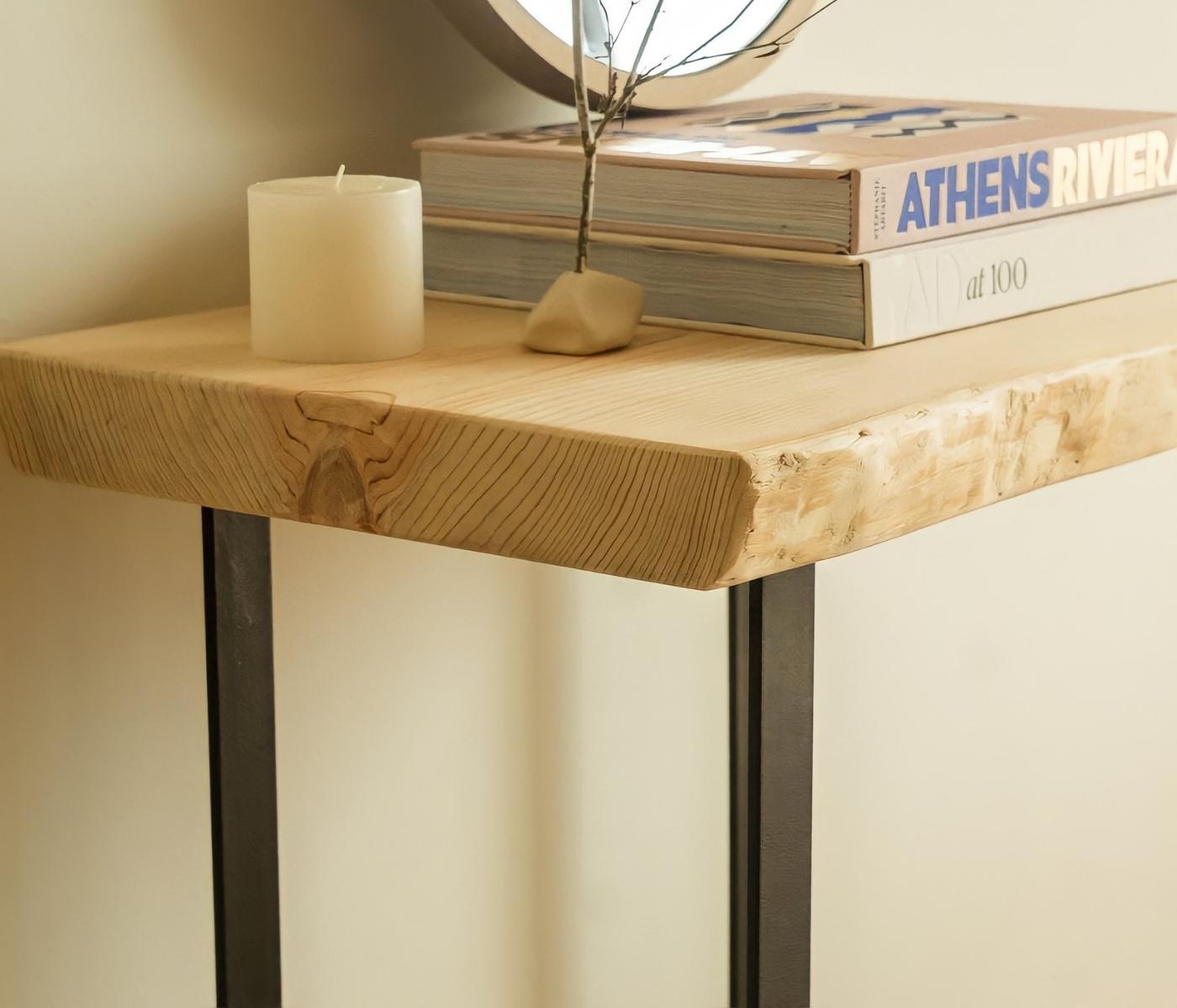 Konsolentisch mit metallenem Gestell Unbehandelte Holzoptik