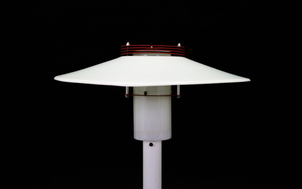Vintage table lamp metal white 1960s