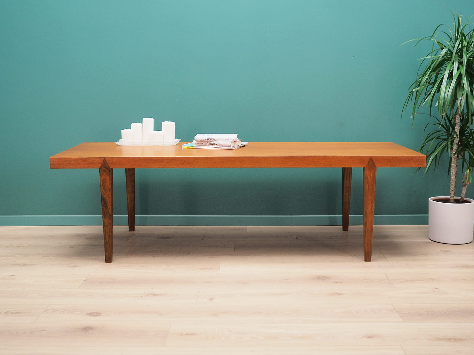 Bank Teak Holz Holz Braun 1970er Jahre
Bench Teak wood Wood Brown 1970s