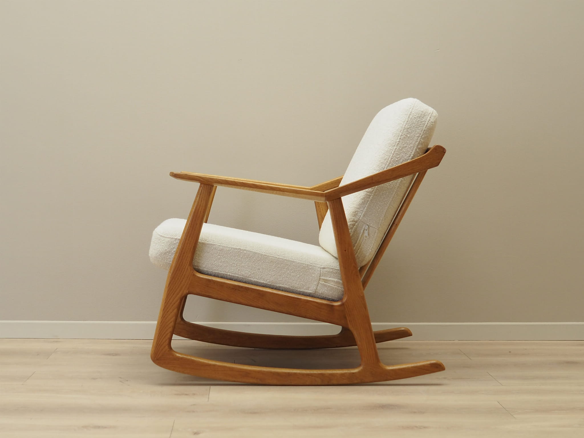 Vintage rocking chair oak wood textile cream 1960s