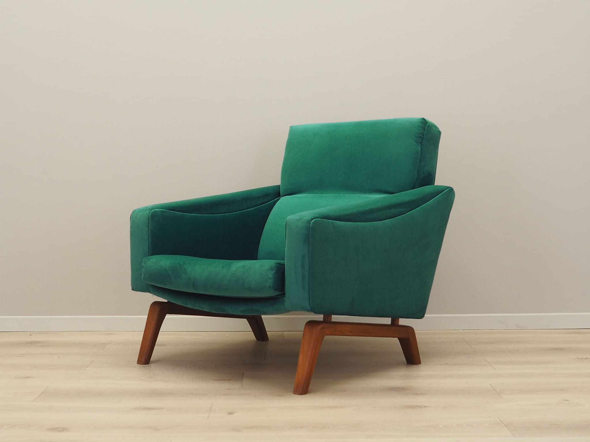Vintage armchair velvet wood dark green 1970s