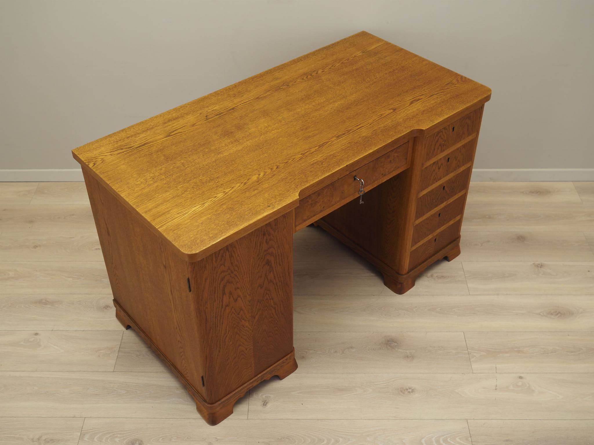 Vintage desk wood brown 1960s