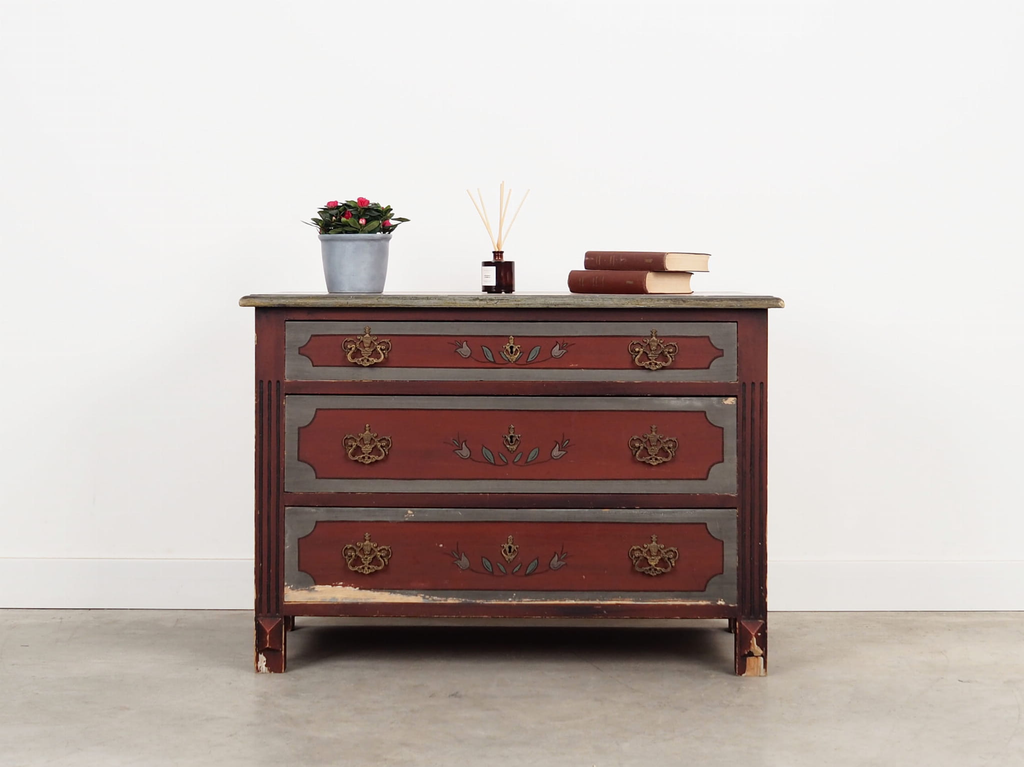 Vintage chest of drawers Pine wood Brown 1950s