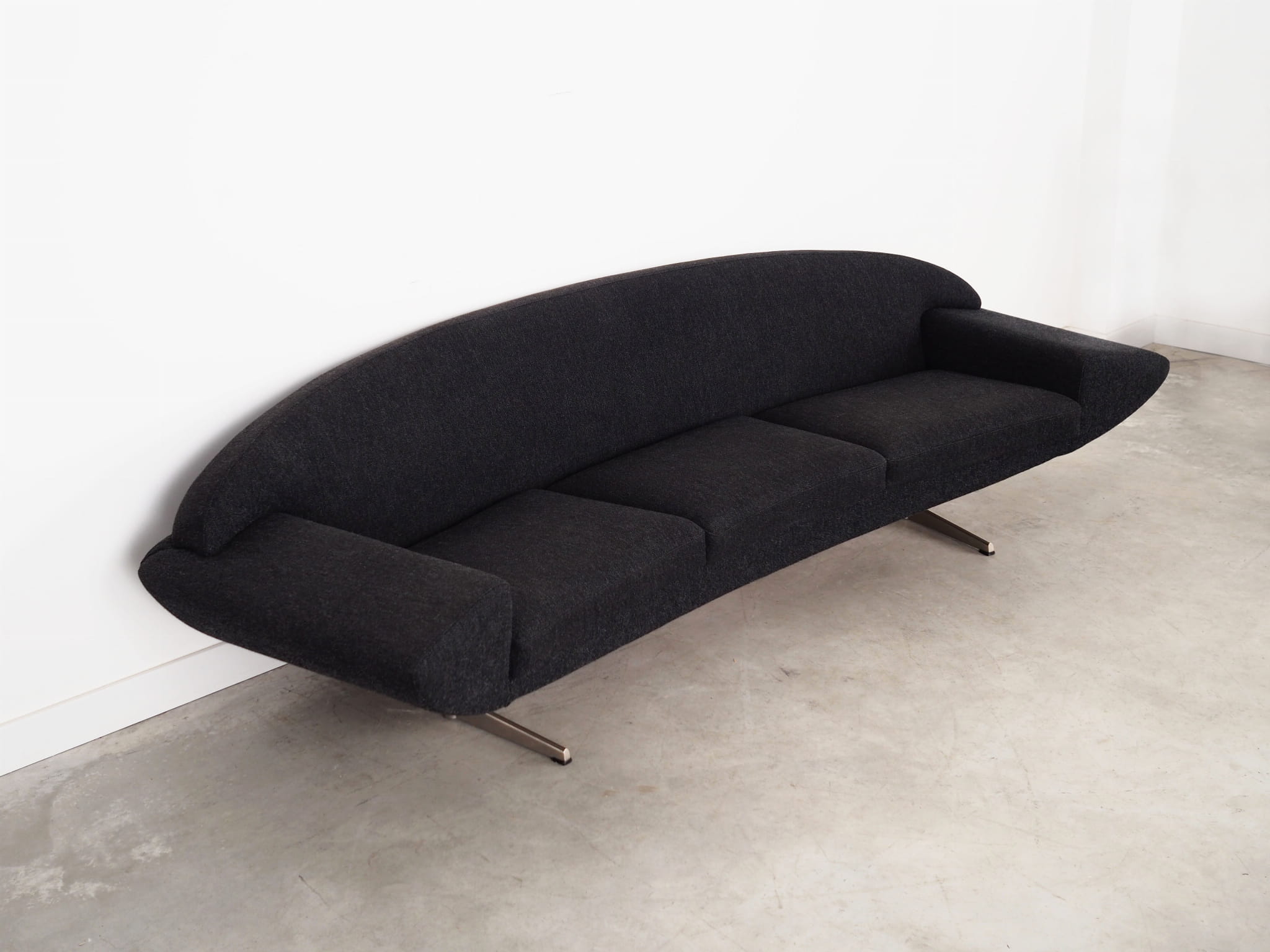 Capri Sofa Fabric Graphite 1960s