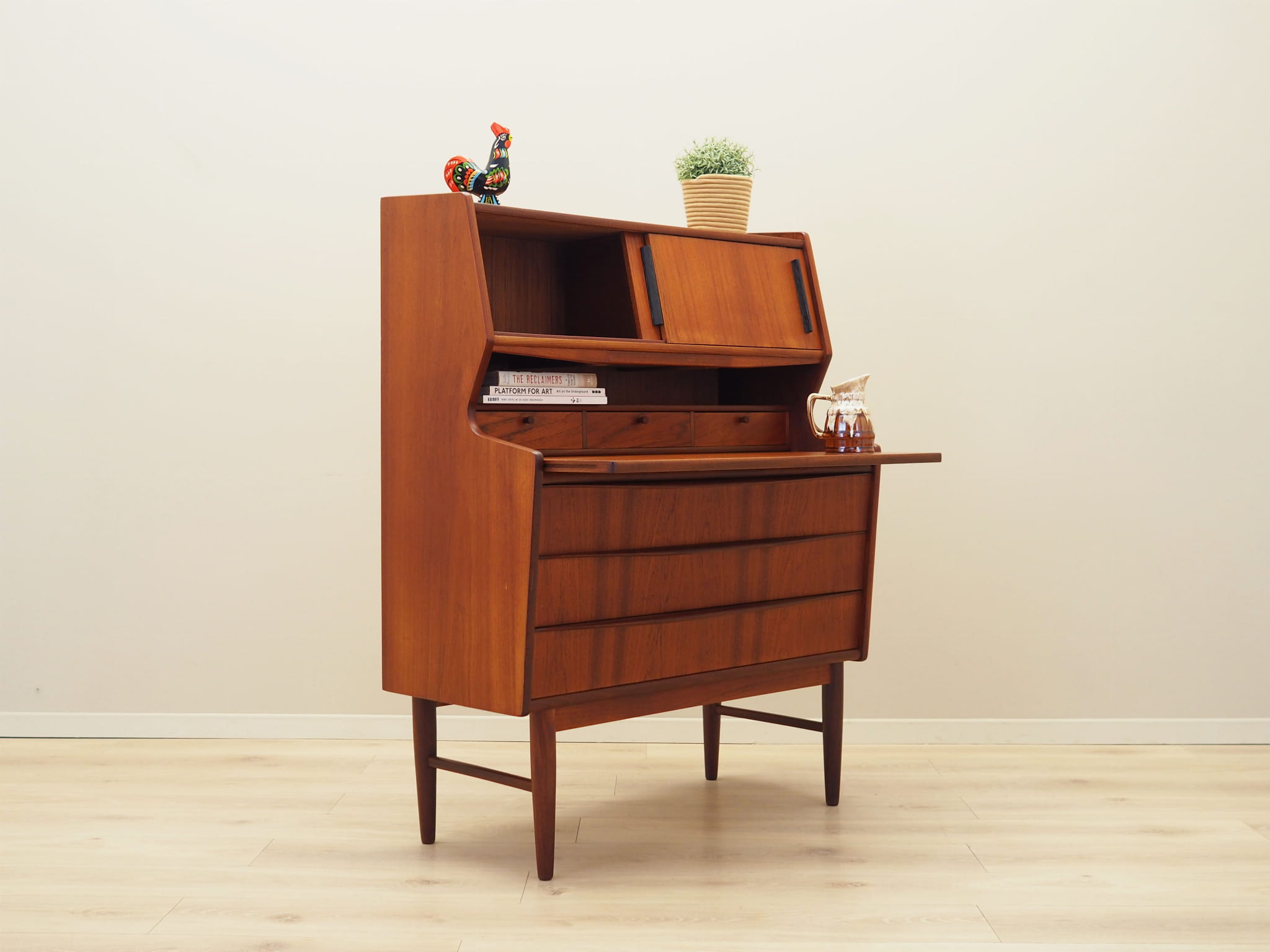 Secretary Wood Brown 1970s