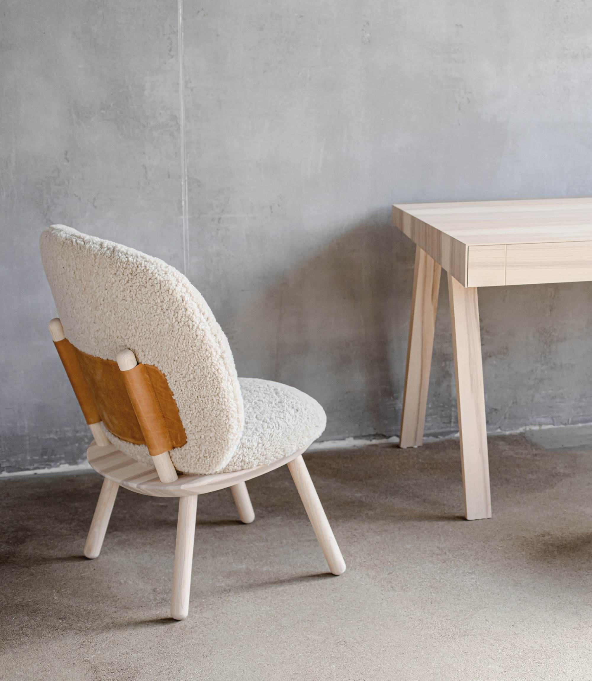 Naïve Poltrona lounge legno di frassino pelle di pecora naturale