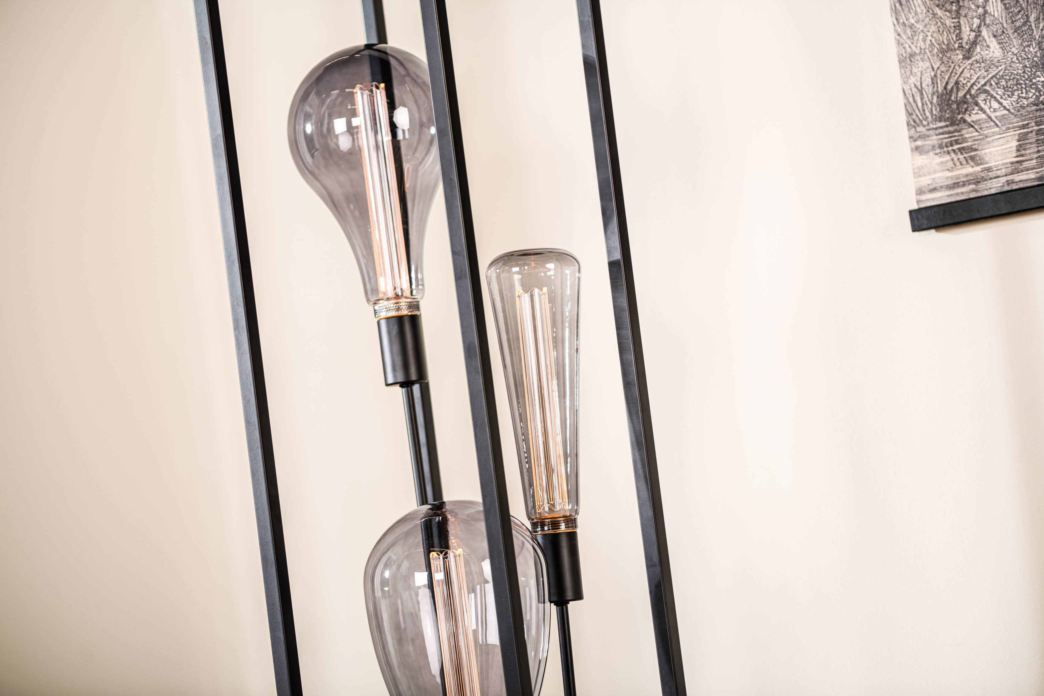 Lampada da terra a 3 luci acciaio nero